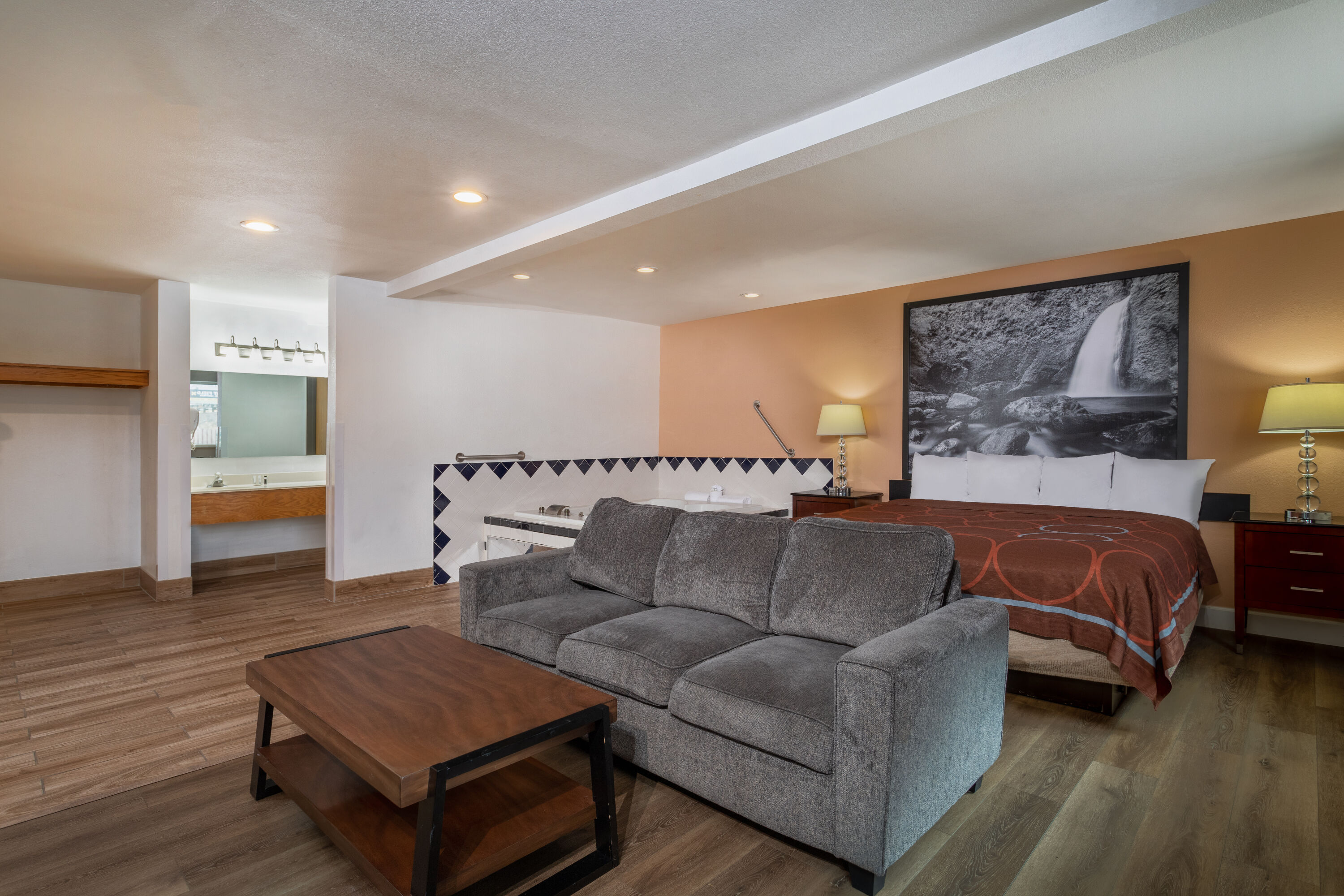 Super 8 by Wyndham The Dalles OR hot tub suite in The Dalles, Oregon