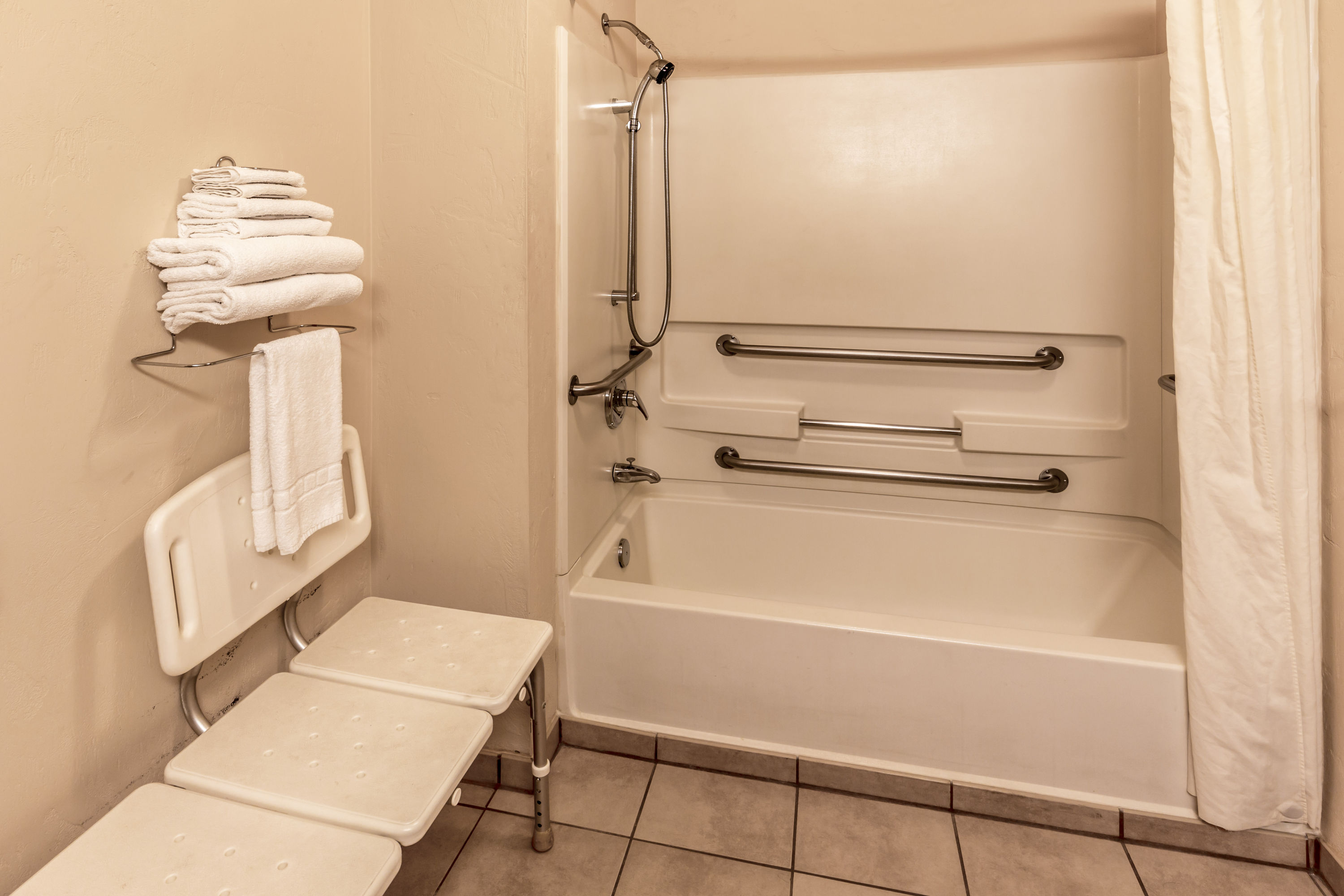 Guest room at the Super 8 by Wyndham Woodburn in Woodburn, Oregon