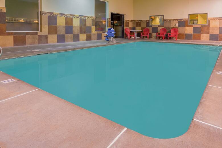 Super 8 By Wyndham Woodburn Hotels Or 97071 Pool At The Super 8 By Wyndham Woodburn In Oregon