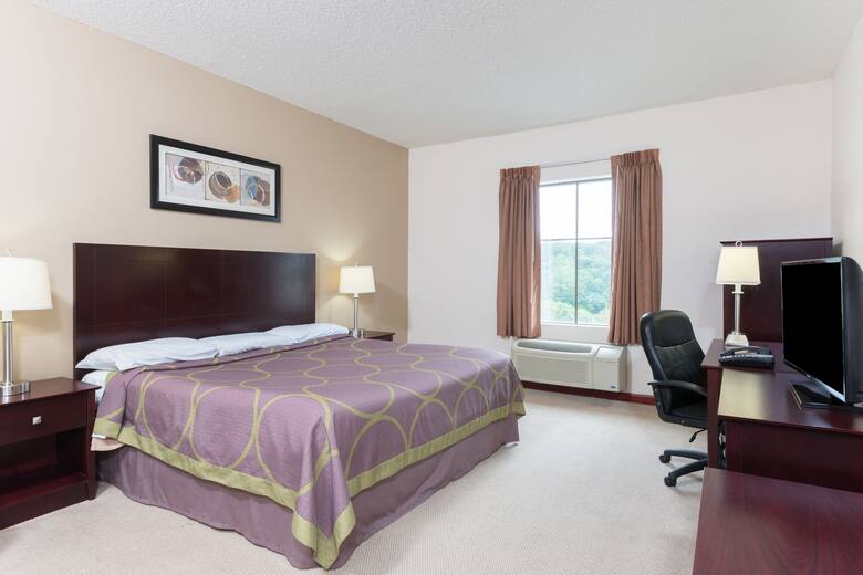 Guest room at the Super 8 Beaver Falls in Beaver Falls, Pennsylvania