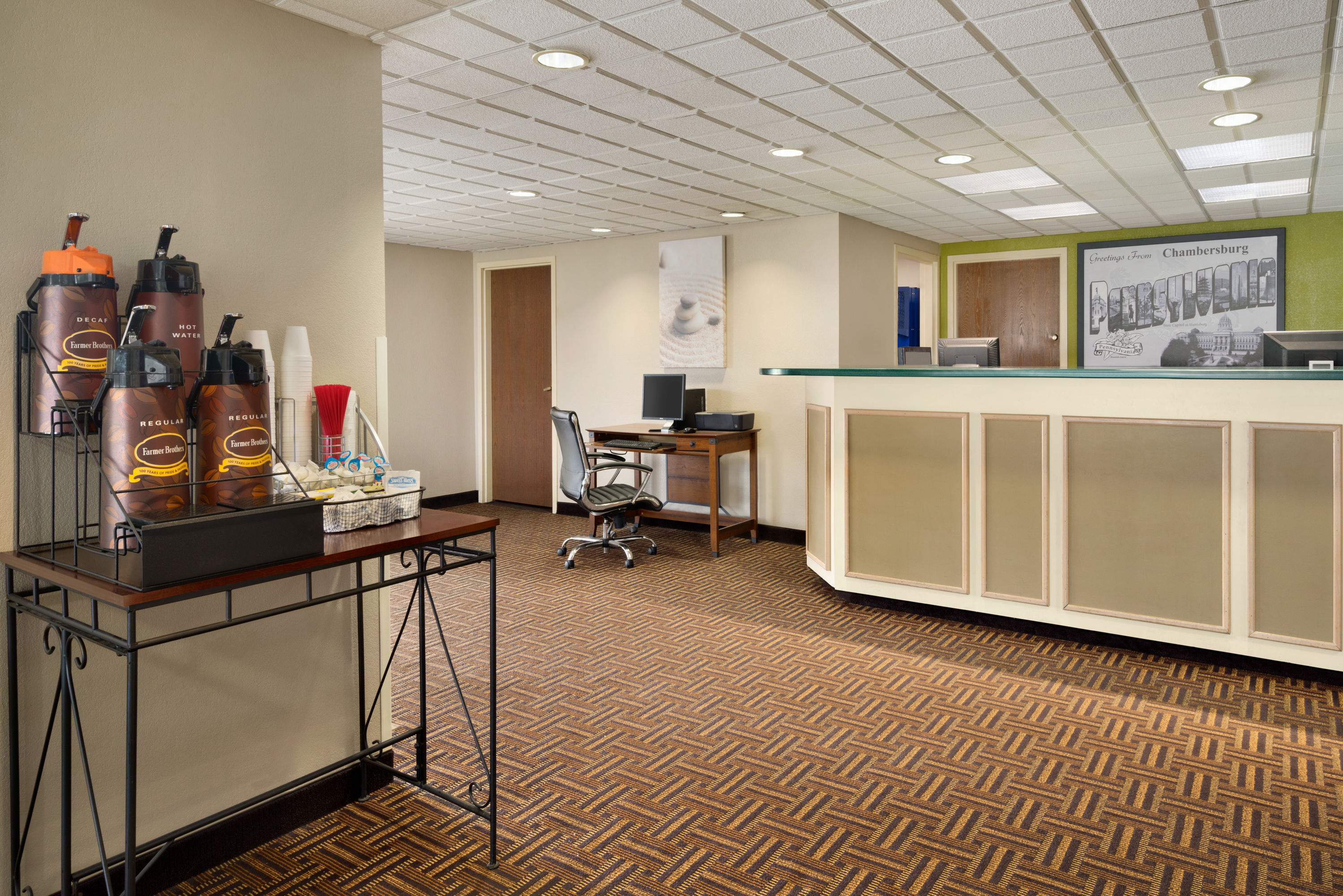 Super Wyndham Chambersburg I-81 Chambersburg  Hotels