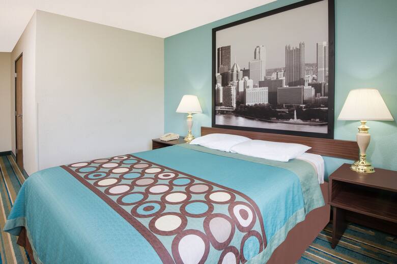 Guest room at the Super 8 Pittsburgh Airport/Coraopolis Area in Coraopolis, Pennsylvania