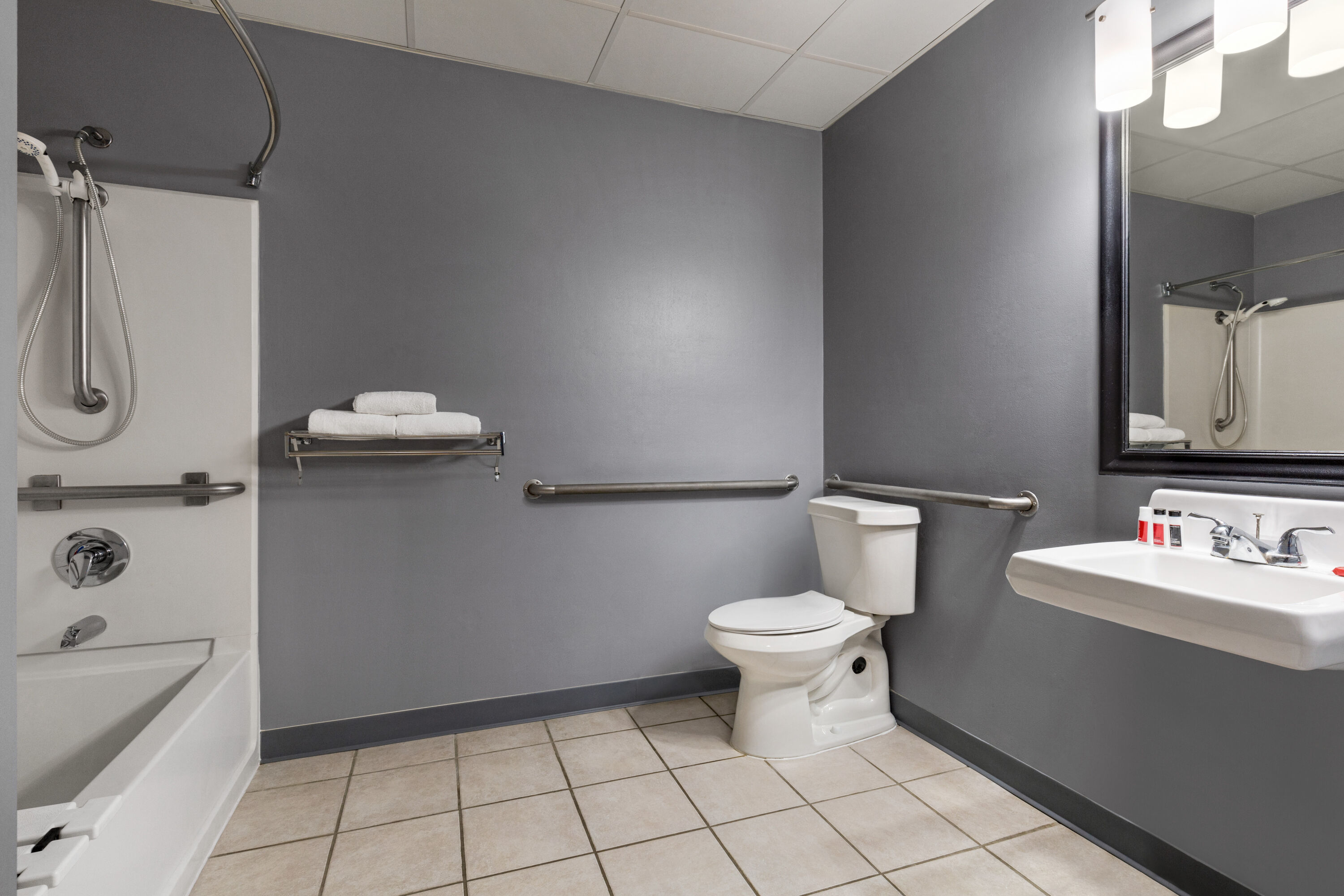 Super 8 by Wyndham Grove City Mercer, PA Hotels
