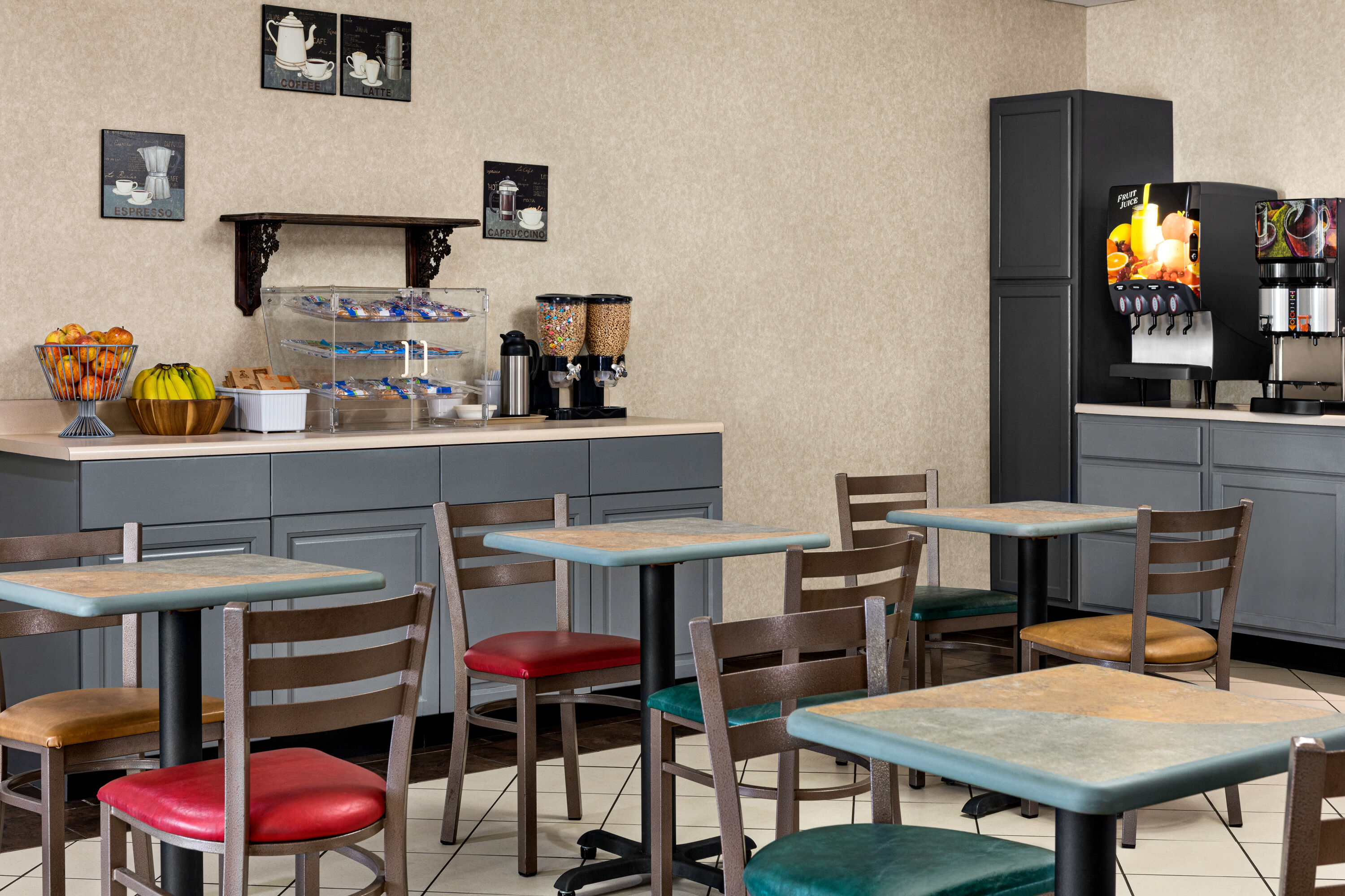 Super 8 by Wyndham Grove City Mercer, PA Hotels