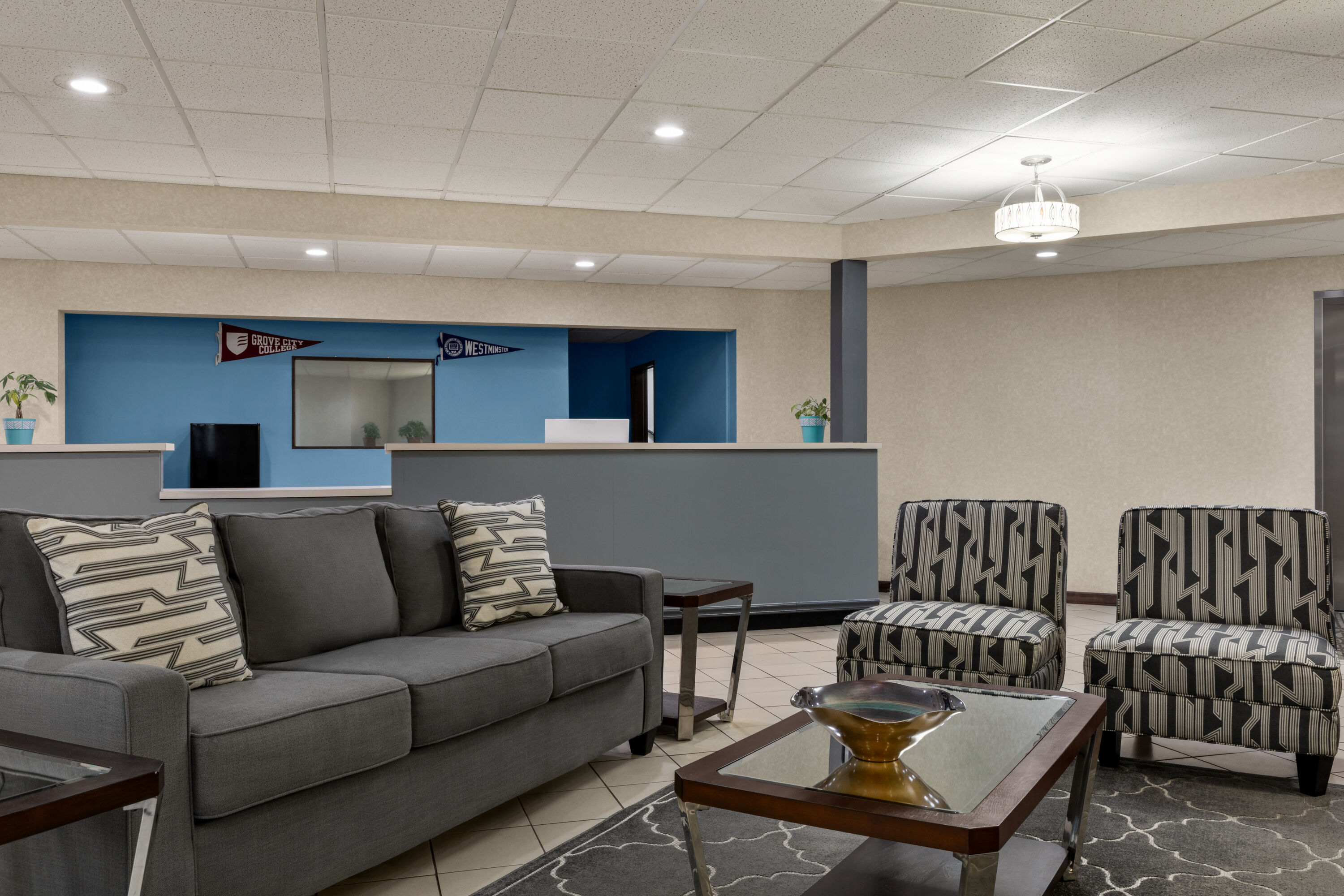 Super 8 by Wyndham Grove City Mercer, PA Hotels