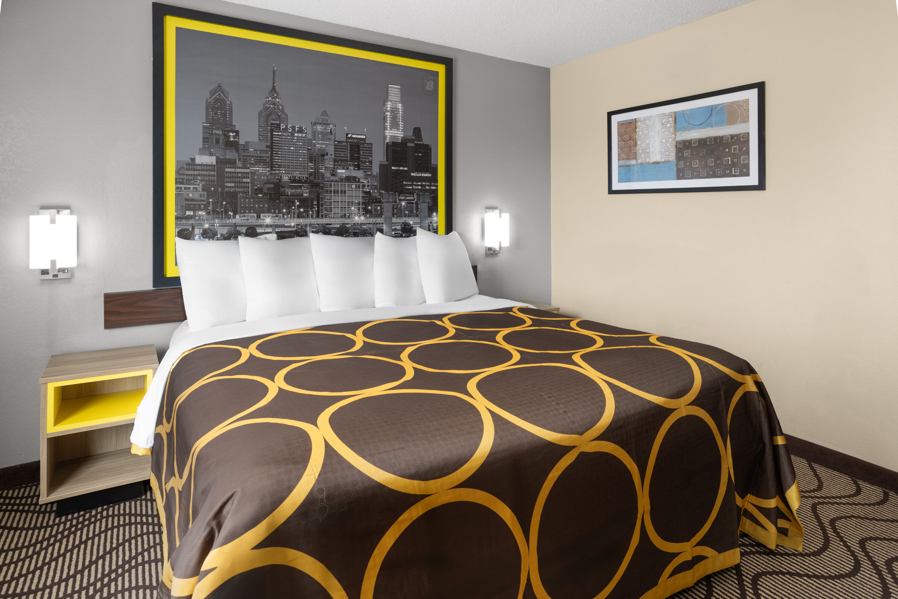 Guest room at the Super 8 by Wyndham Mars/Cranberry/Pittsburgh Area in Mars, Pennsylvania