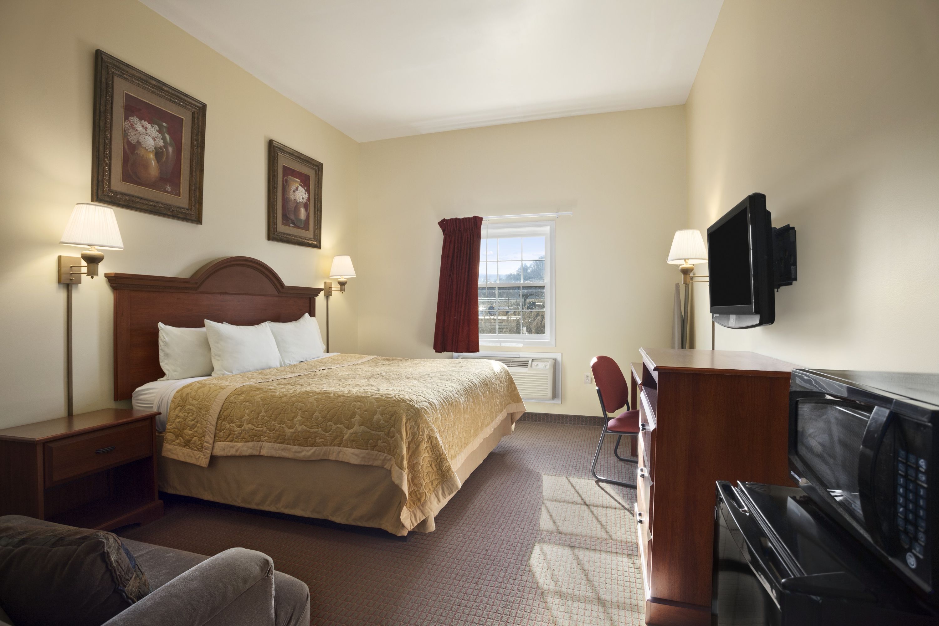 Guest room at the Super 8 by Wyndham Mifflinville Near Bloomsburg in Mifflinville, Pennsylvania