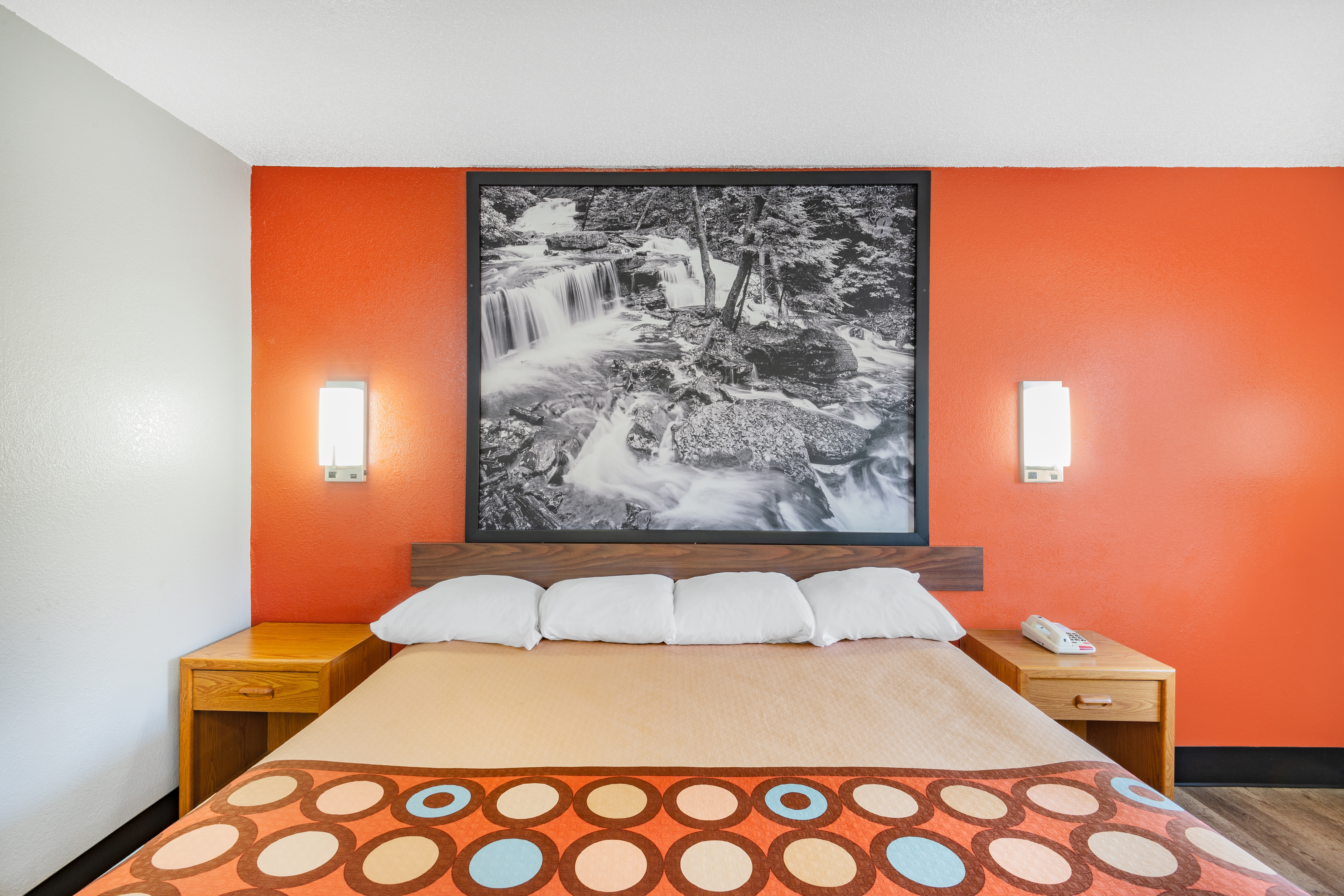 Guest room at the Super 8 by Wyndham Waynesburg in Waynesburg, Pennsylvania