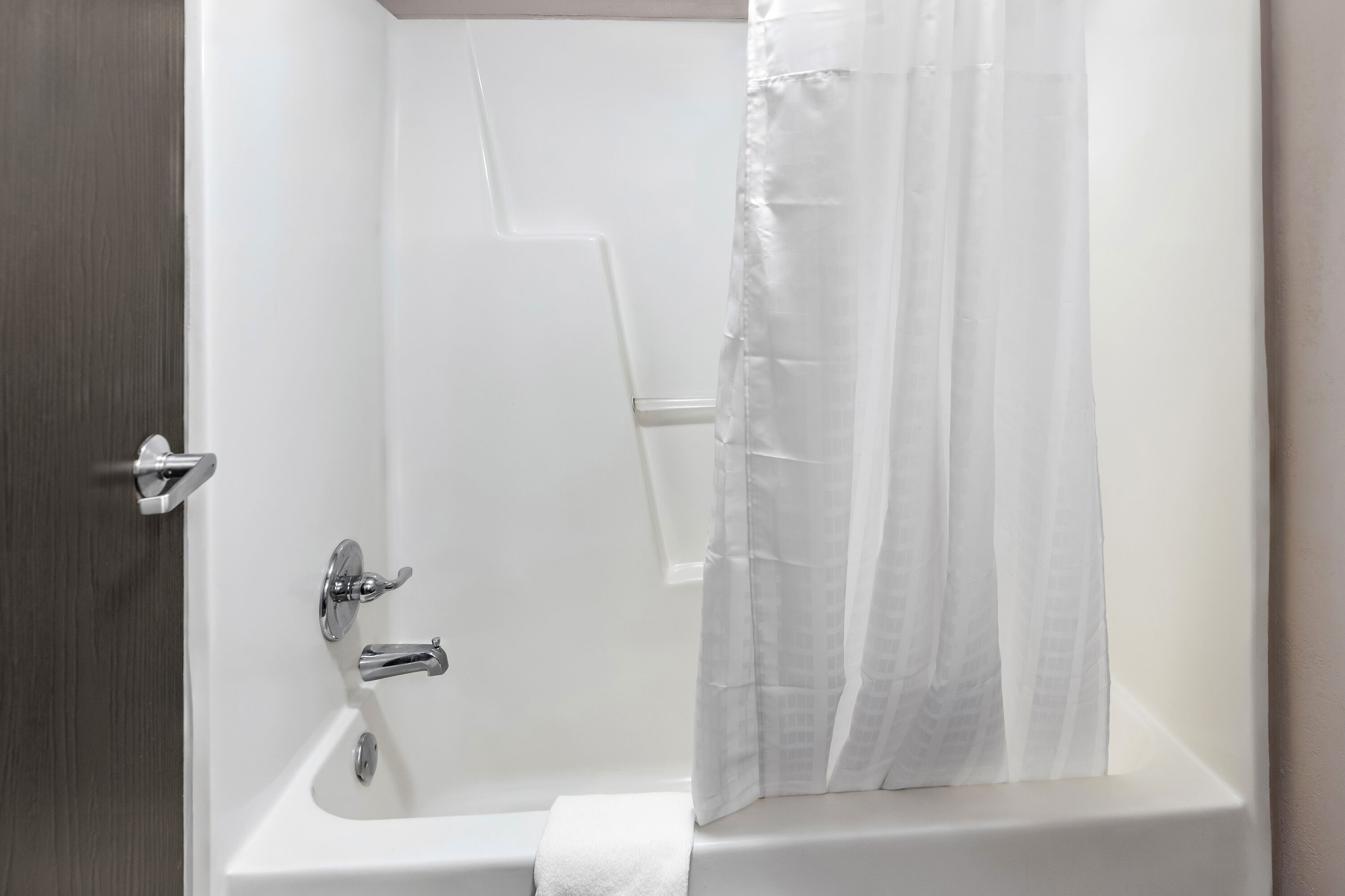 Guest room bath at the Super 8 by Wyndham Columbia in Columbia, South Carolina