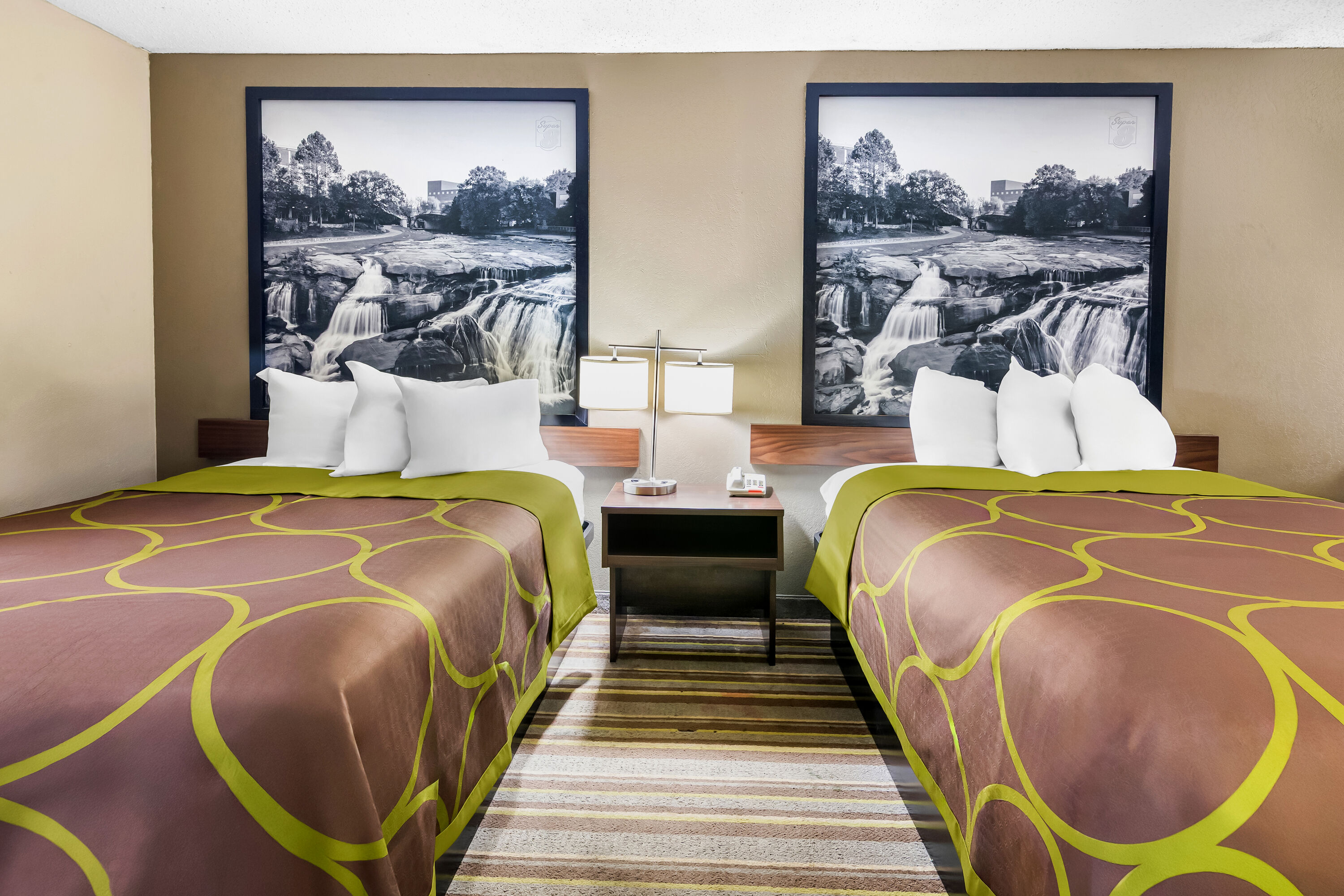 Double bed guest room at the Super 8 by Wyndham Columbia in Columbia, South Carolina