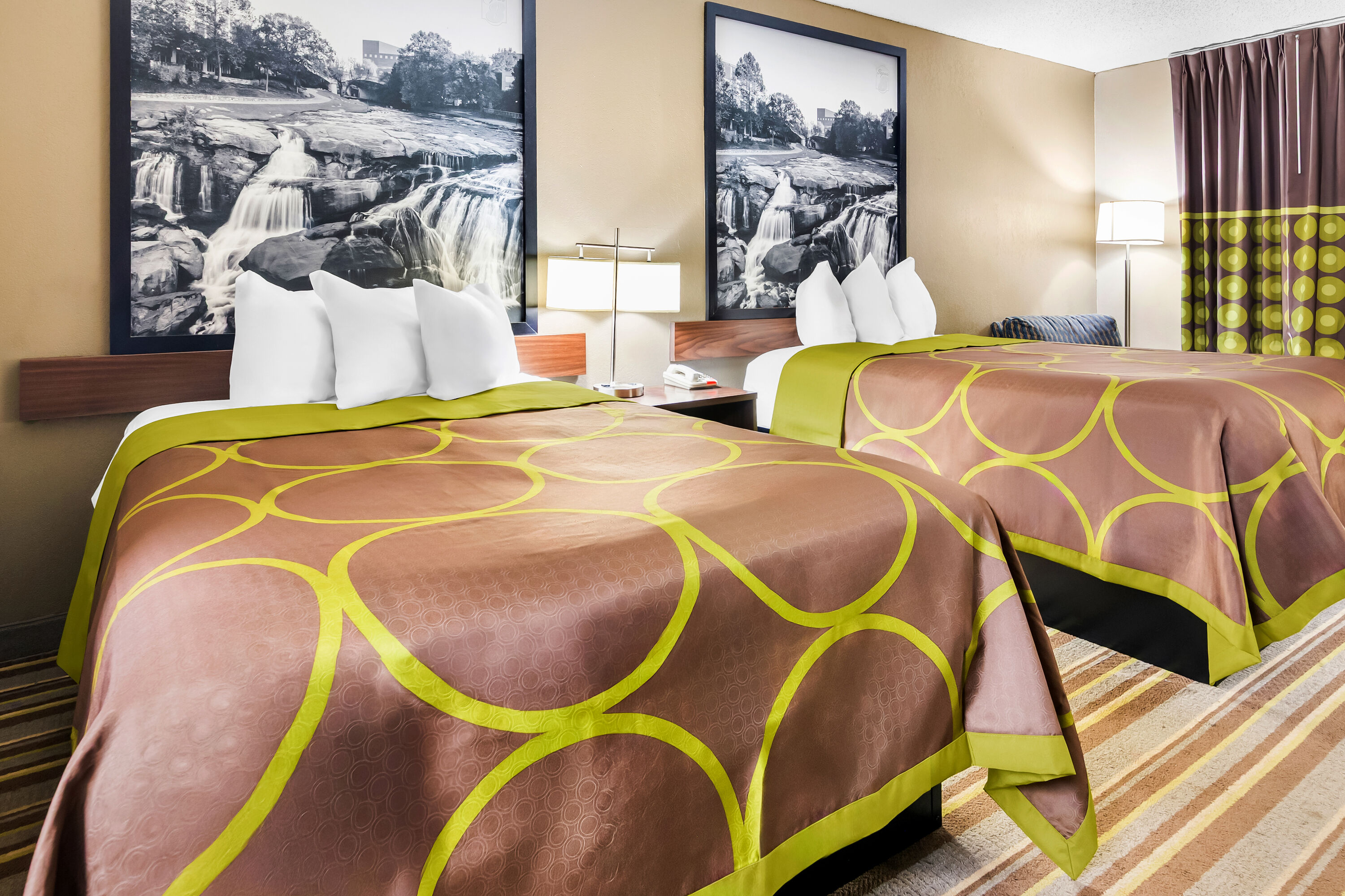 Double bed guest room at the Super 8 by Wyndham Columbia in Columbia, South Carolina