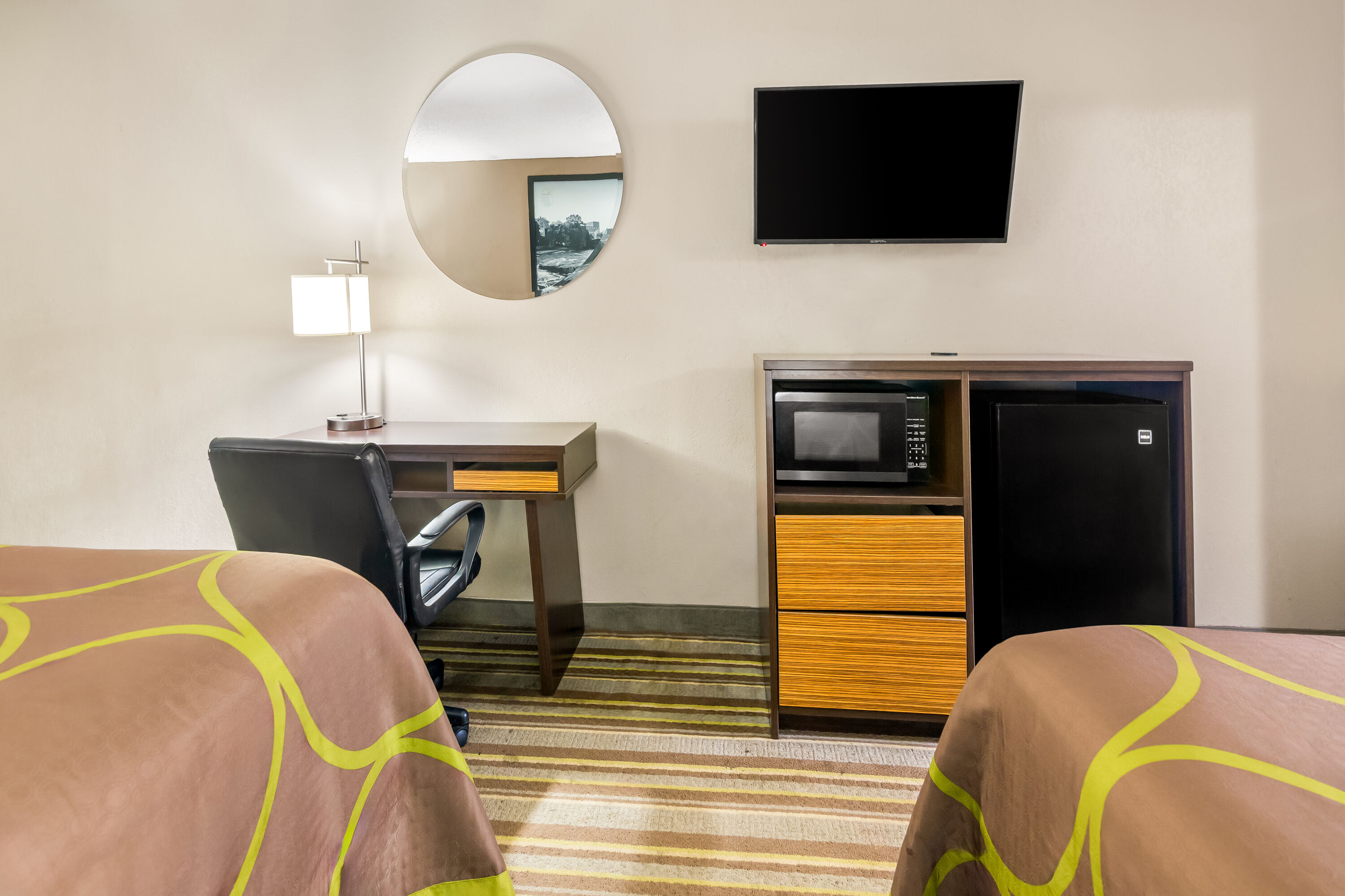 Double bed guest room at the Super 8 by Wyndham Columbia in Columbia, South Carolina