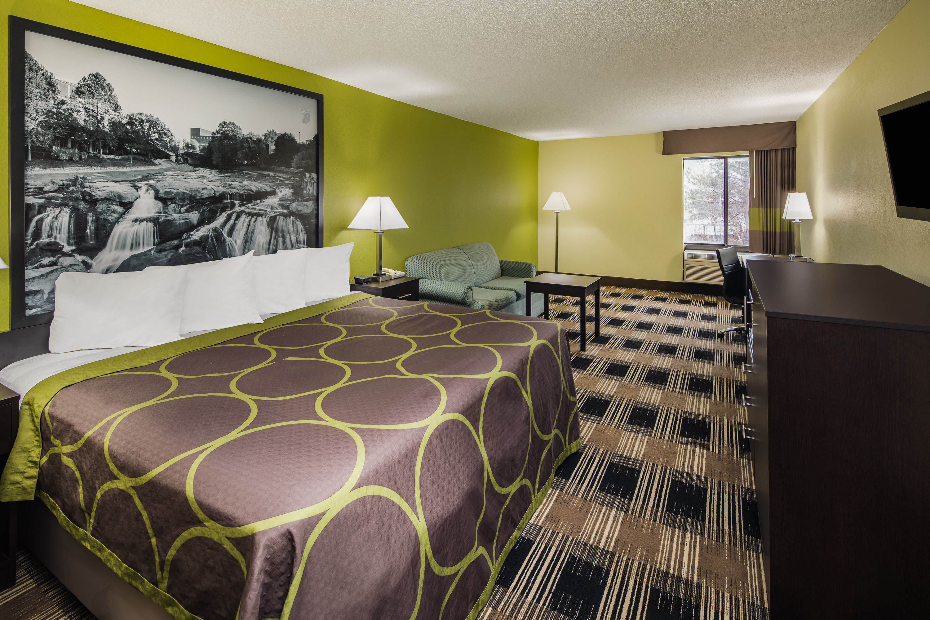 Guest room at the Super 8 by Wyndham Greer/Spartanburg Area in Greer, South Carolina