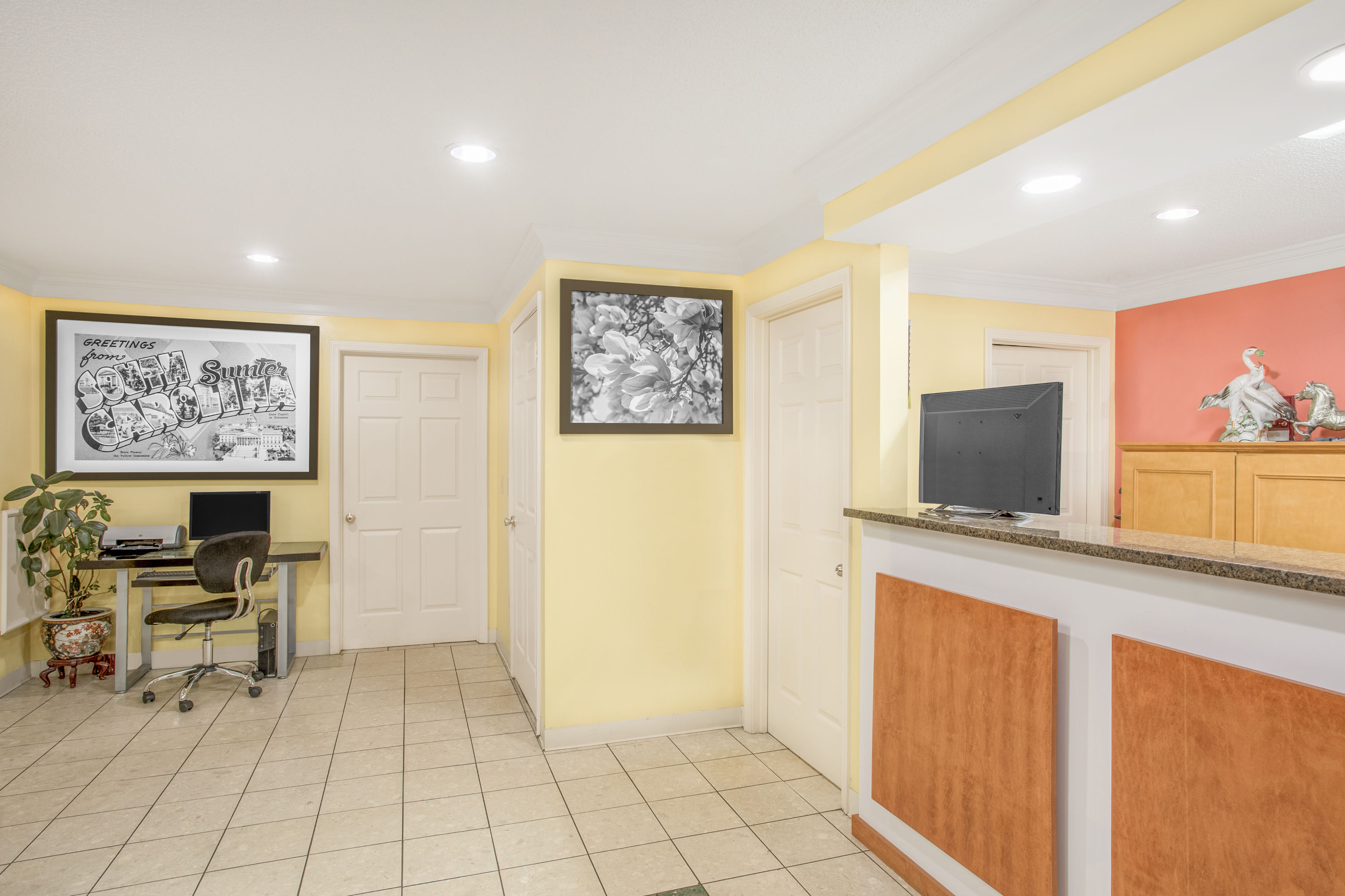 Super 8 By Wyndham Sumter Sumter Sc Hotels