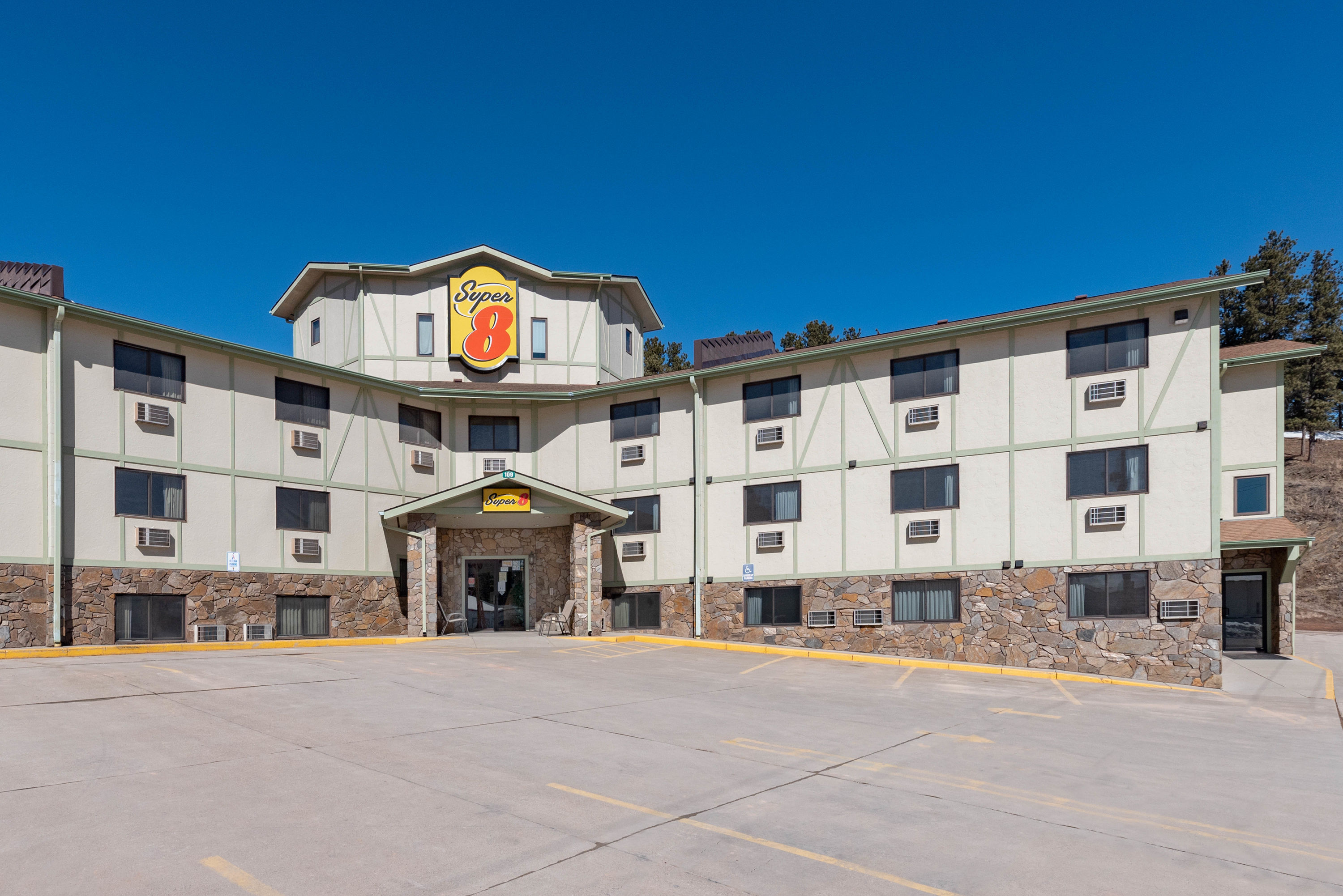 Super 8 by Wyndham Hill City/Mt Rushmore/ Area Hill City SD Hotels