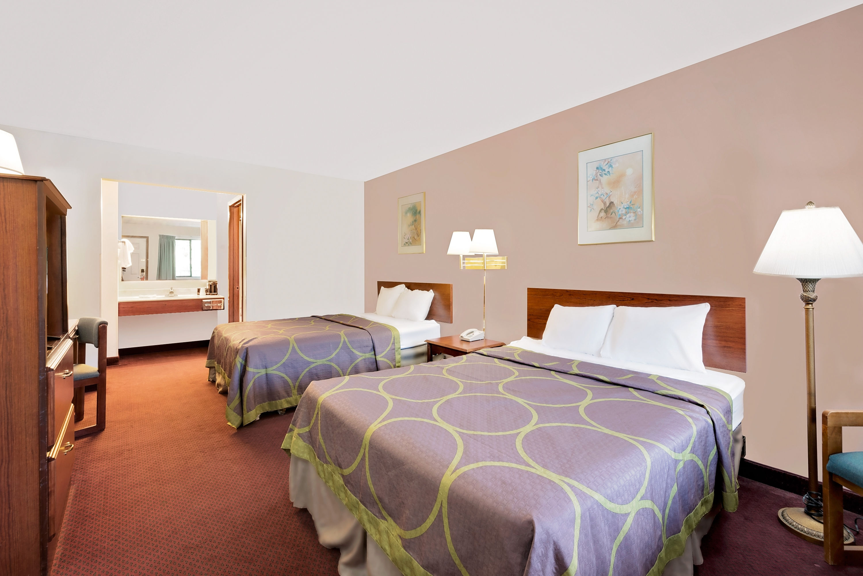 Guest room at the Super 8 by Wyndham Keystone/Mt. Rushmore in Keystone, South Dakota