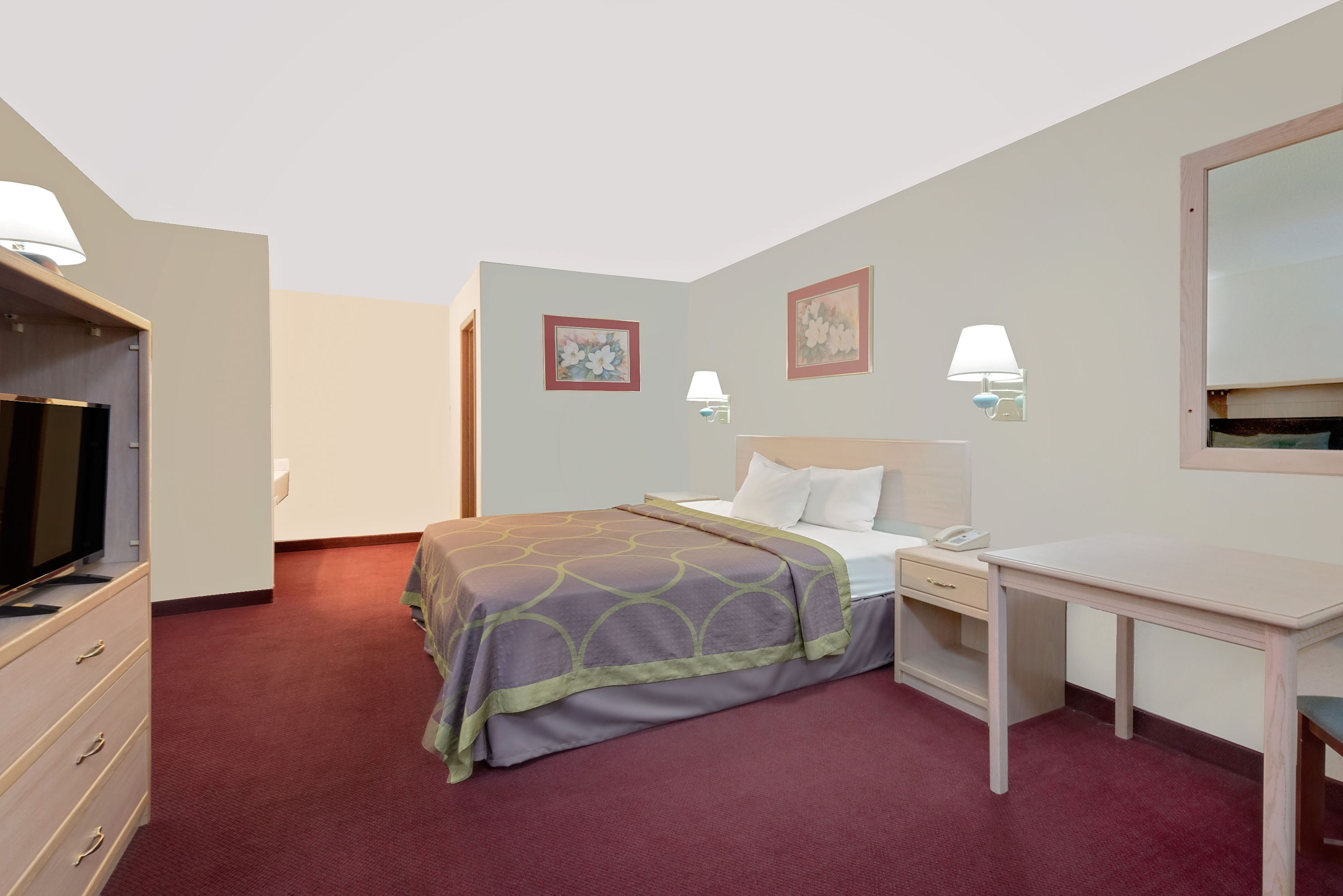 Guest room at the Super 8 by Wyndham Keystone/Mt. Rushmore in Keystone, South Dakota