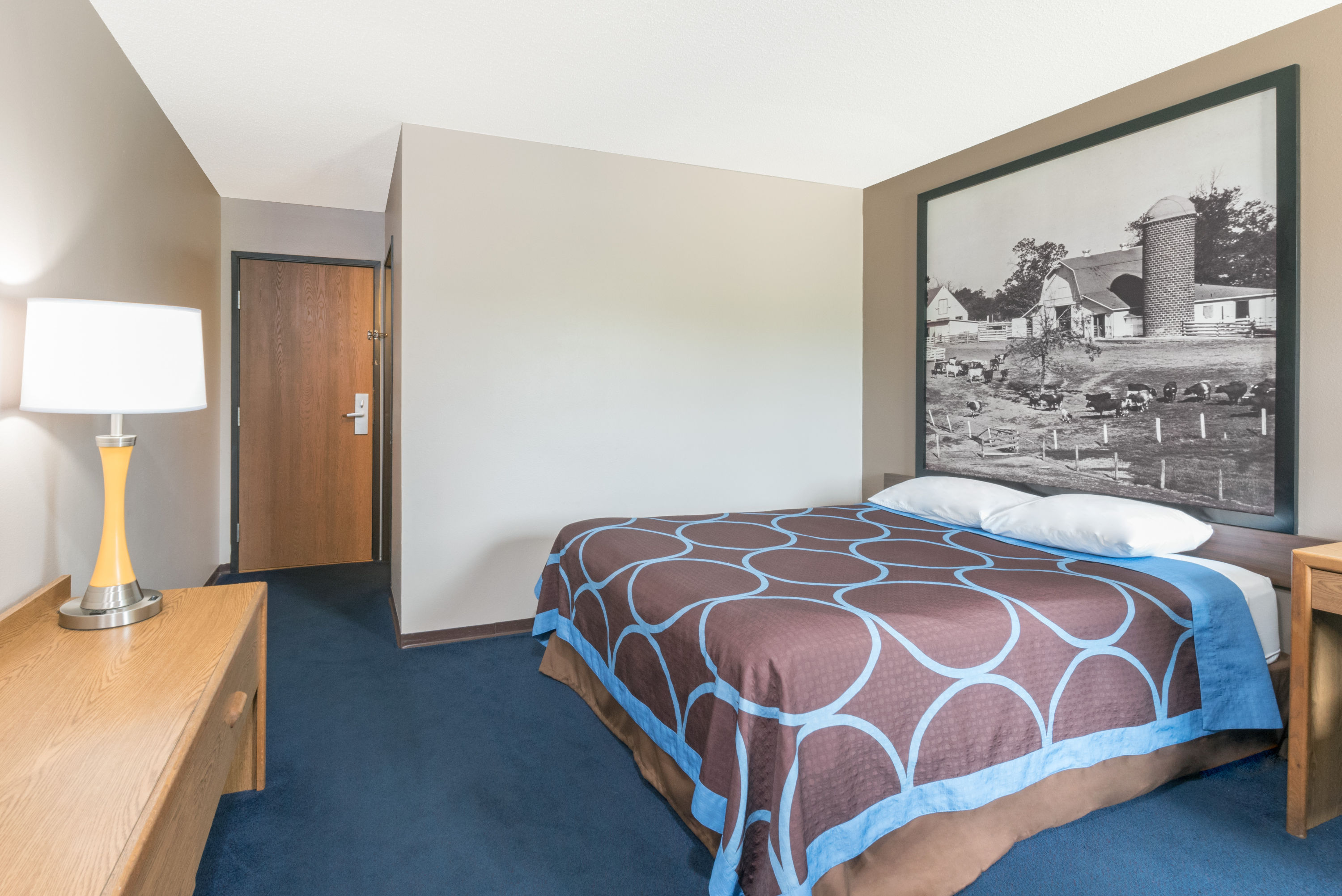 Guest room at the Super 8 by Wyndham Milbank SD in Milbank, South Dakota