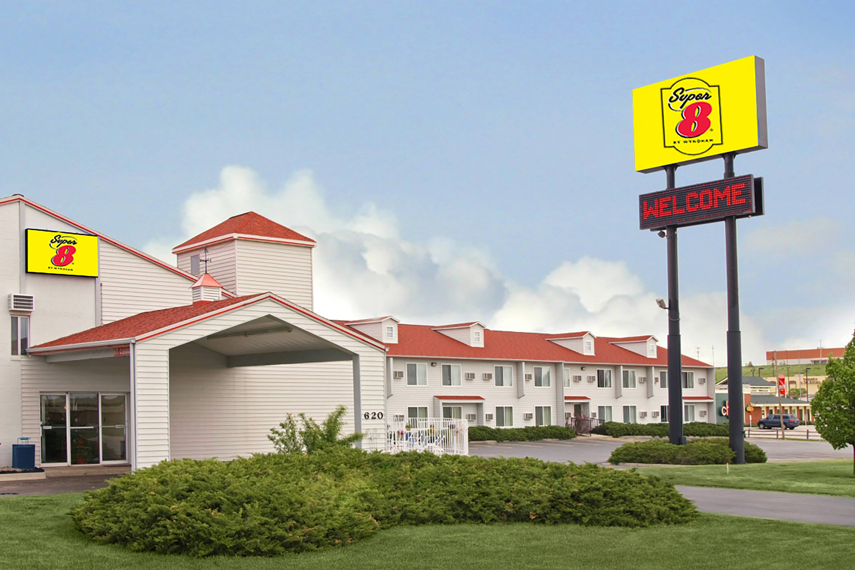 waarde Filosofisch Bot Super 8 by Wyndham Rapid City | Rapid City, SD Hotels