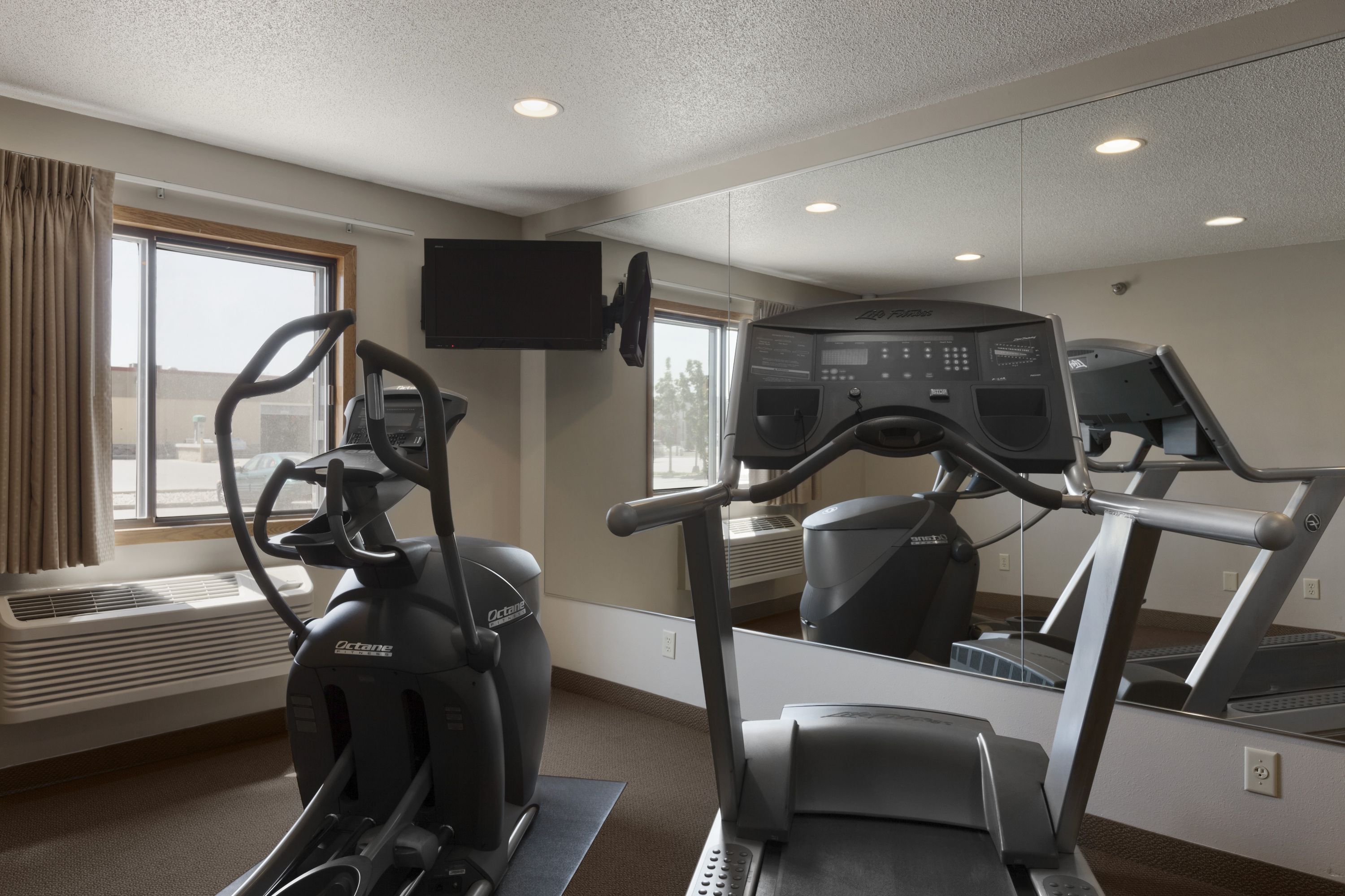 Health club at Super 8 by Wyndham Sioux Falls/41st Street in Sioux Falls, South Dakota