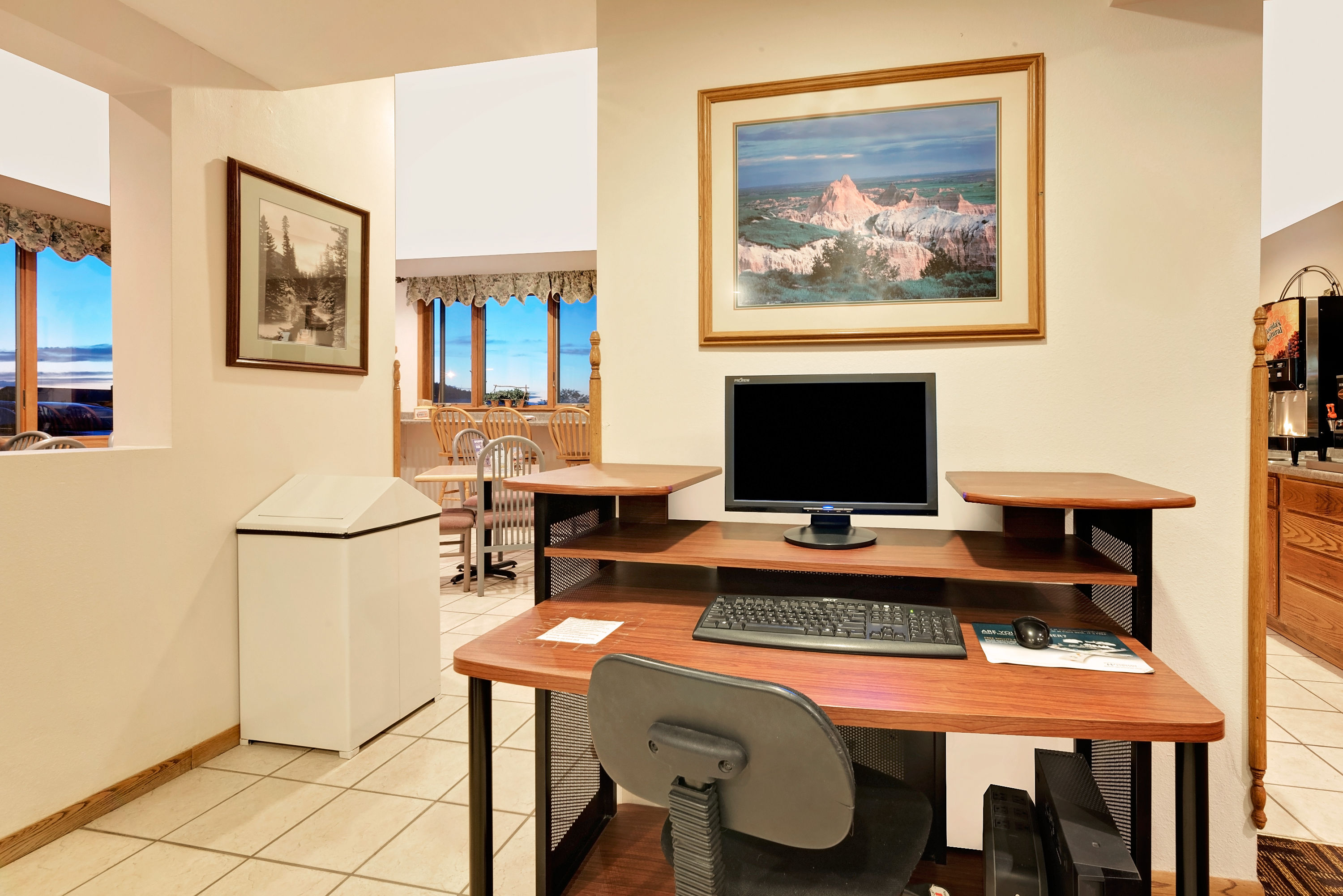 Super 8 by Wyndham Spearfish business center in Spearfish, South Dakota