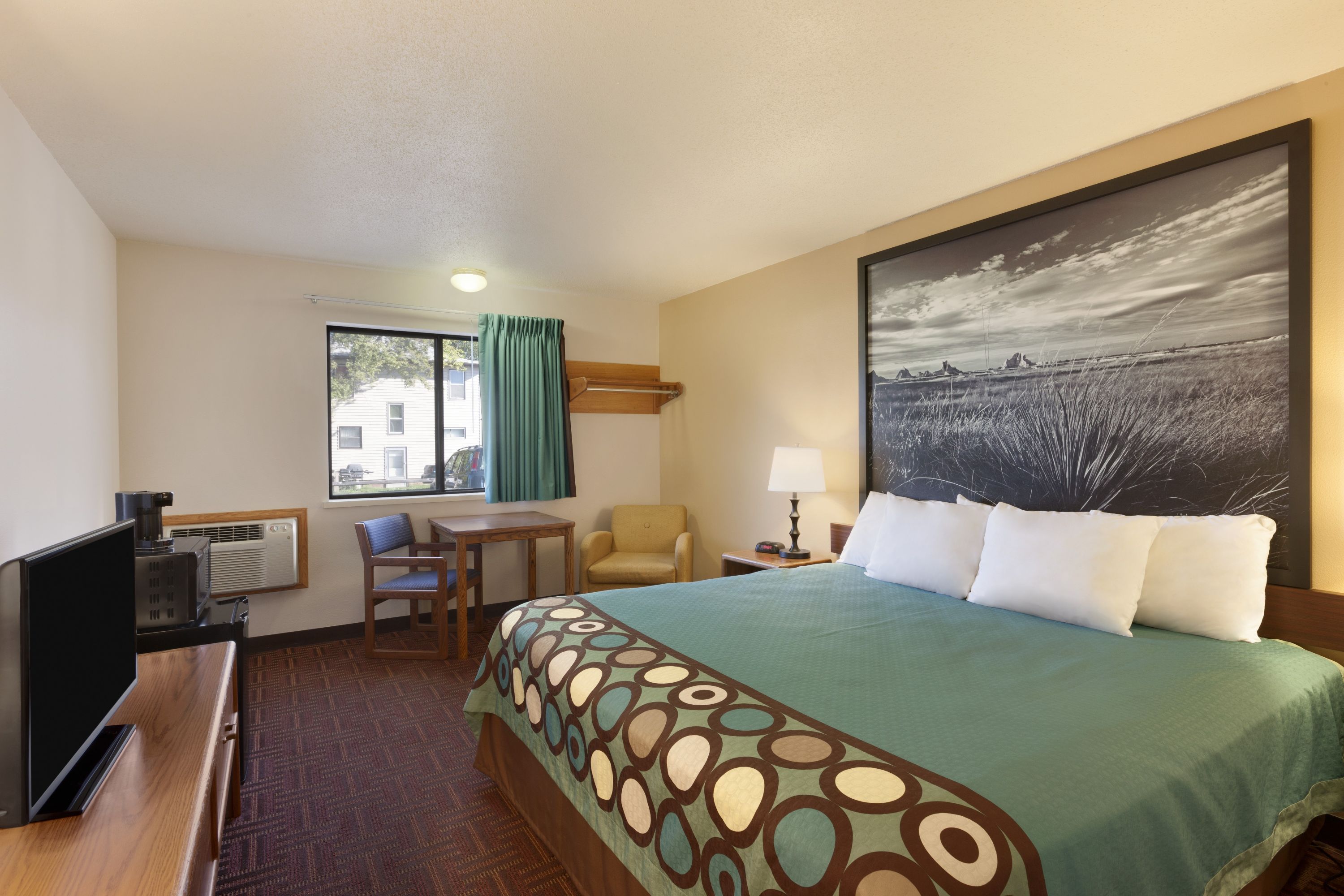 Super 8 By Wyndham Wall