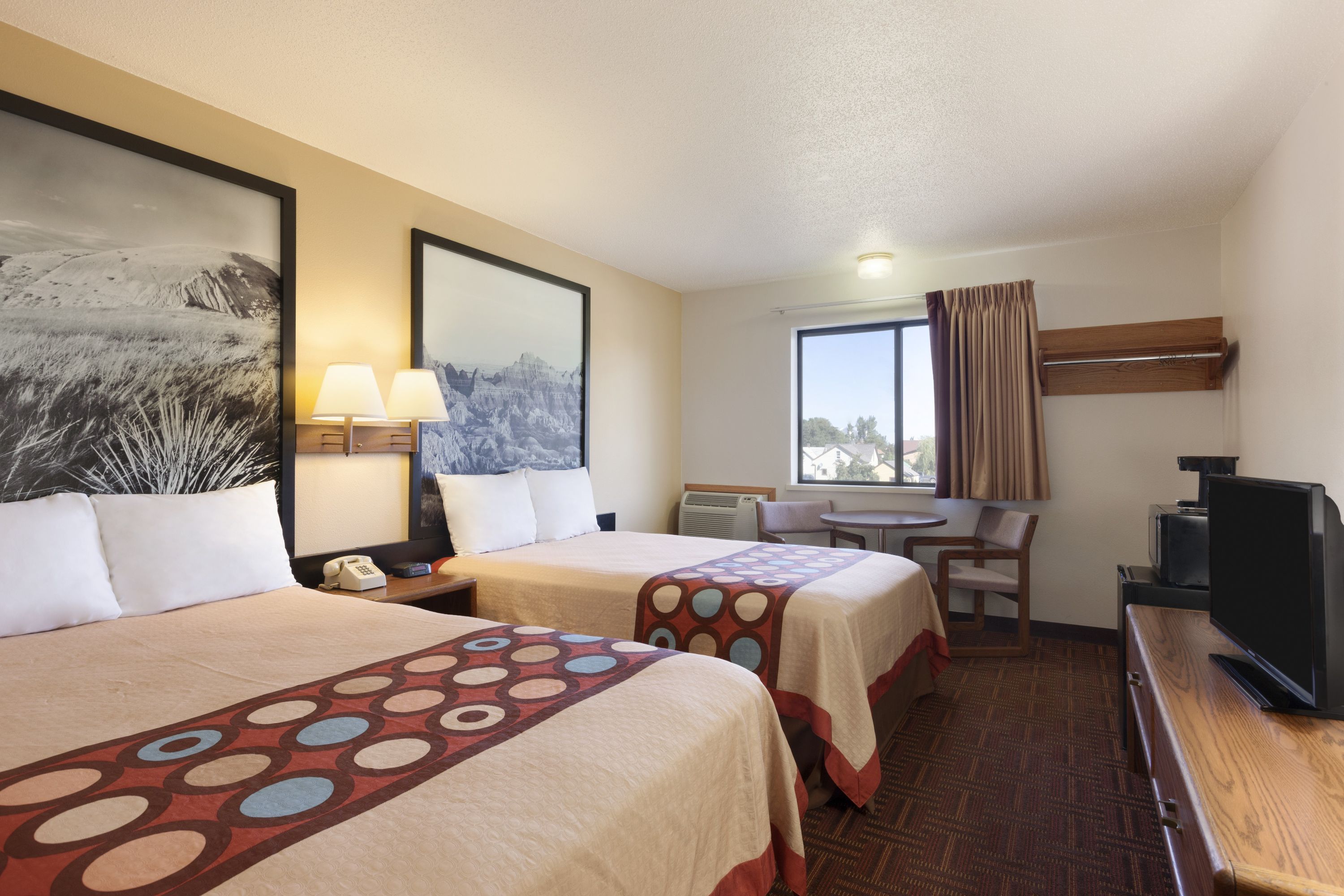 Super 8 by Wyndham Wall Wall, SD Hotels