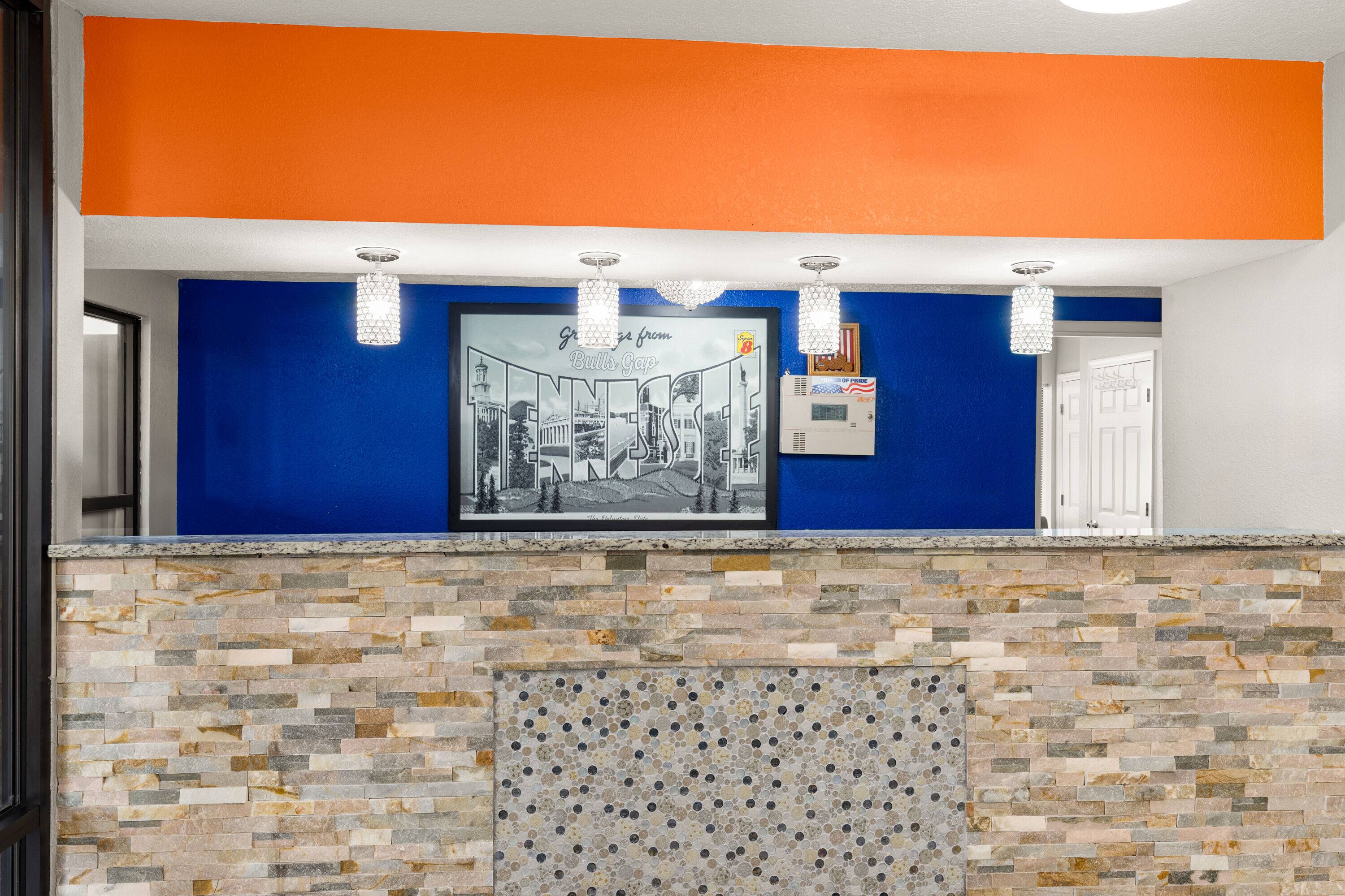 Super 8 by Wyndham Bulls Gap Greeneville Area | Bulls Gap, TN Hotels