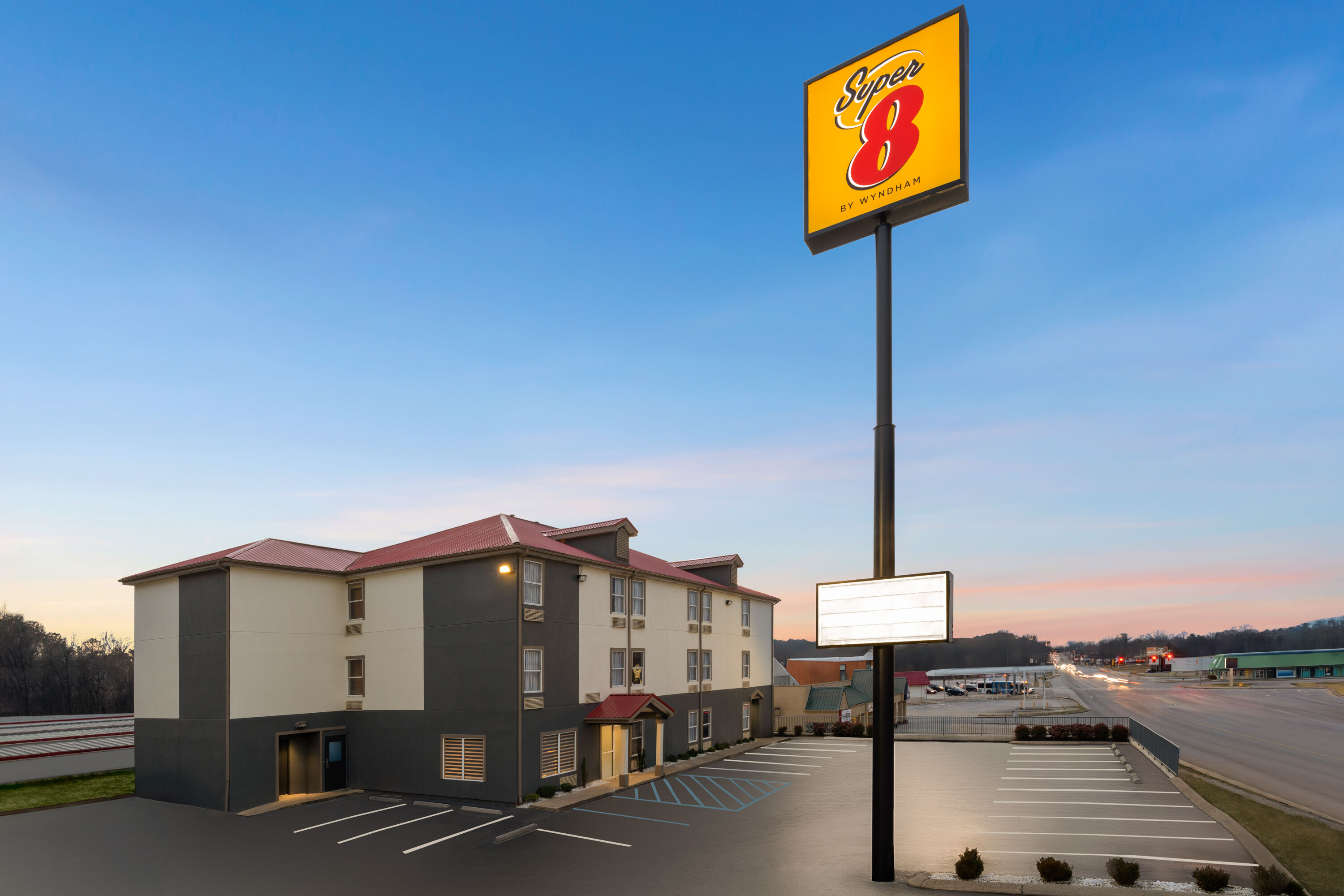 Exterior Dusk Image of Super 8 by Wyndham Chattanooga East/Hamilton Place hotel in Chattanooga, Tennessee