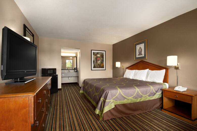 Guest room at the Super 8 Chattanooga/East Ridge in Chattanooga, Tennessee