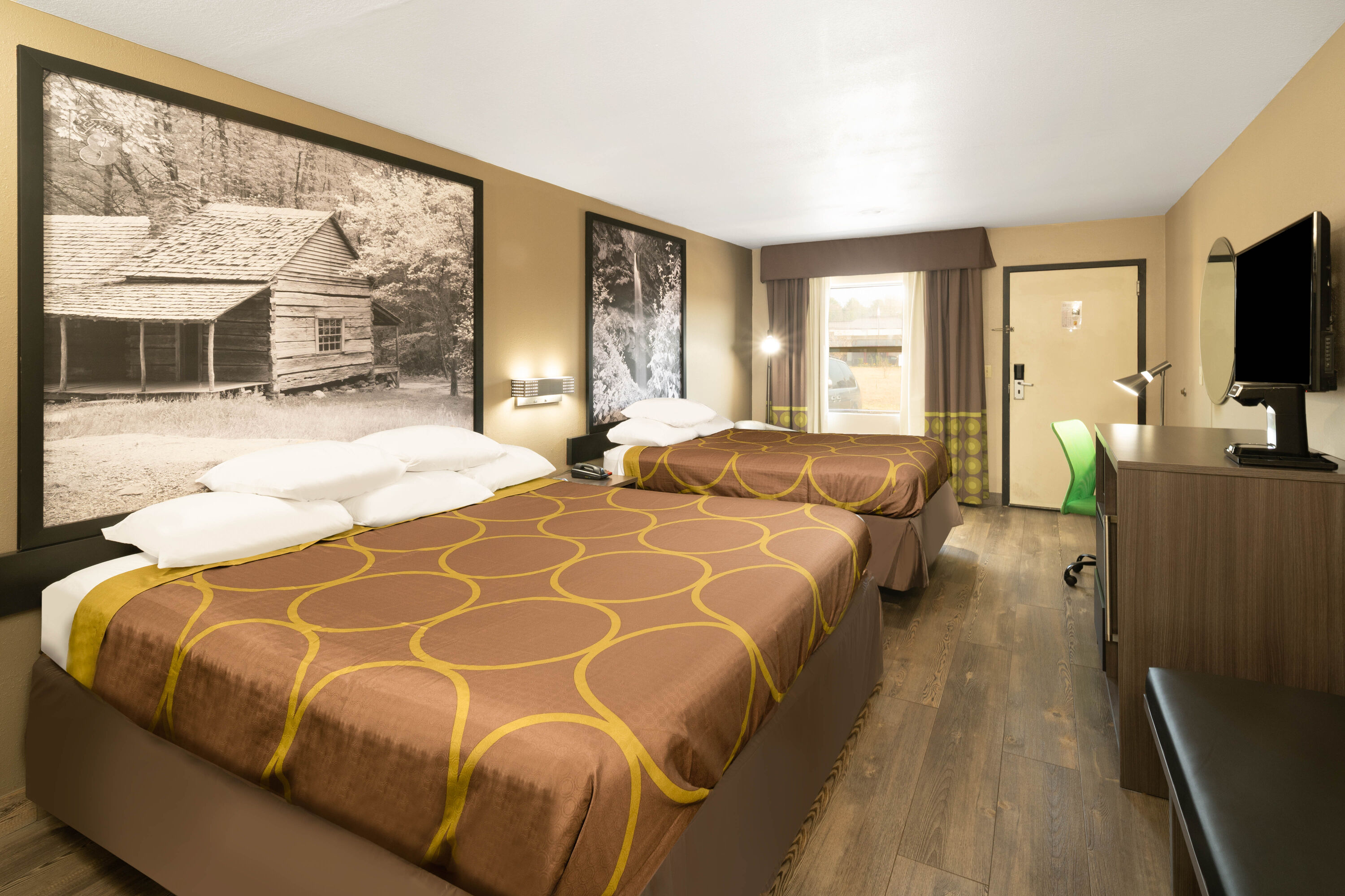 Guest room at the Super 8 by Wyndham Cleveland in Cleveland, Tennessee