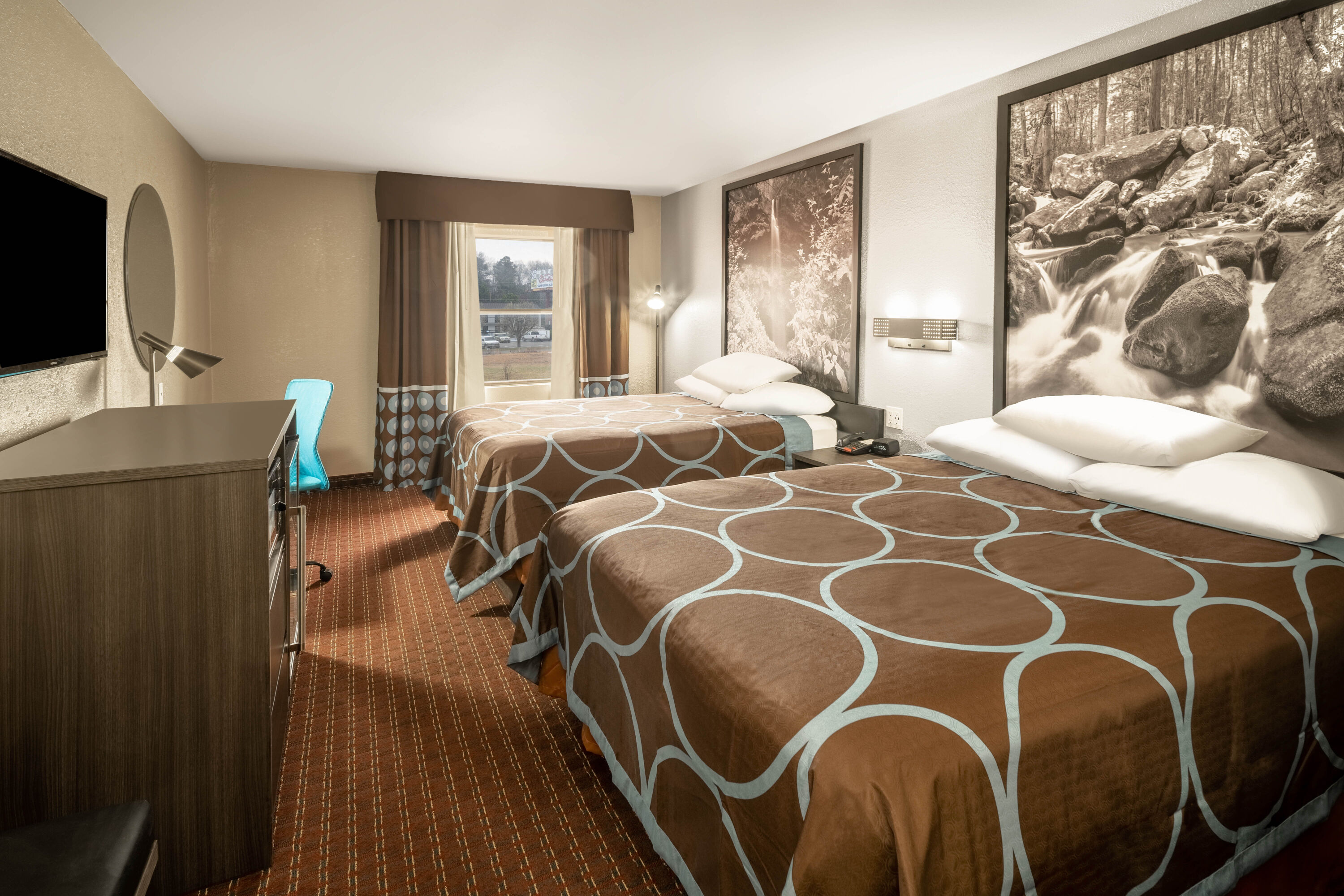 Guest room at the Super 8 by Wyndham Cleveland in Cleveland, Tennessee