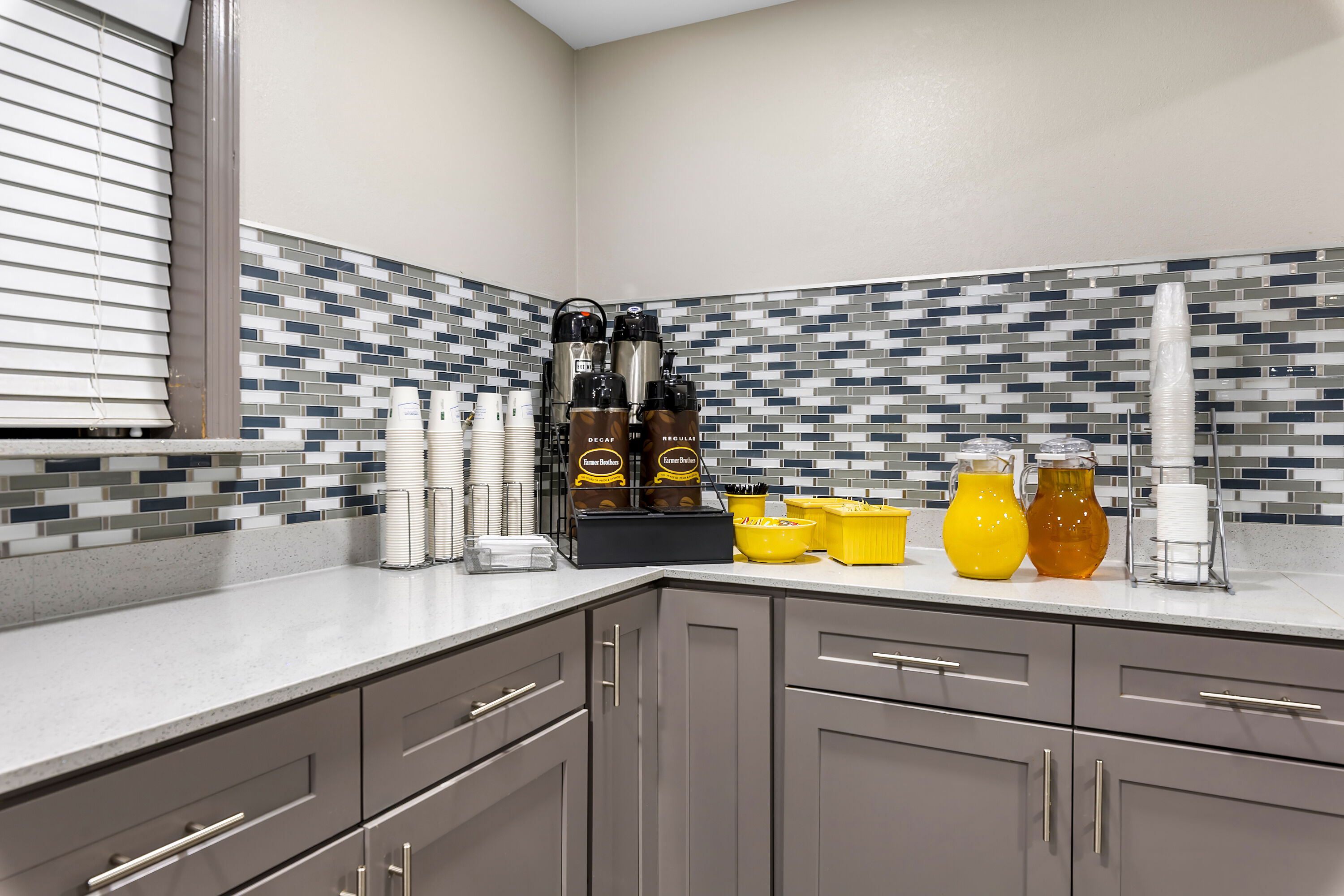 Super 8 by Wyndham Dickson restaurant breakfast area close up in Dickson, Tennessee