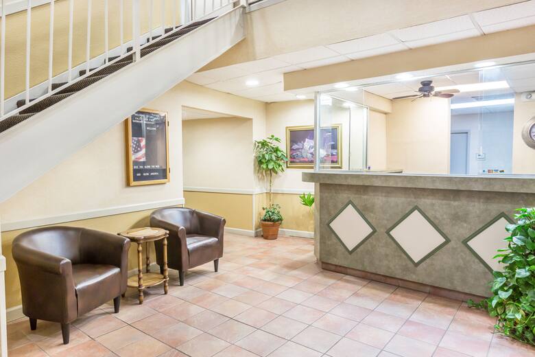 Super 8 Knoxville Downtown Area hotel lobby in Knoxville, Tennessee