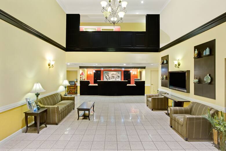 Super 8 Alvin hotel lobby in Alvin, Texas