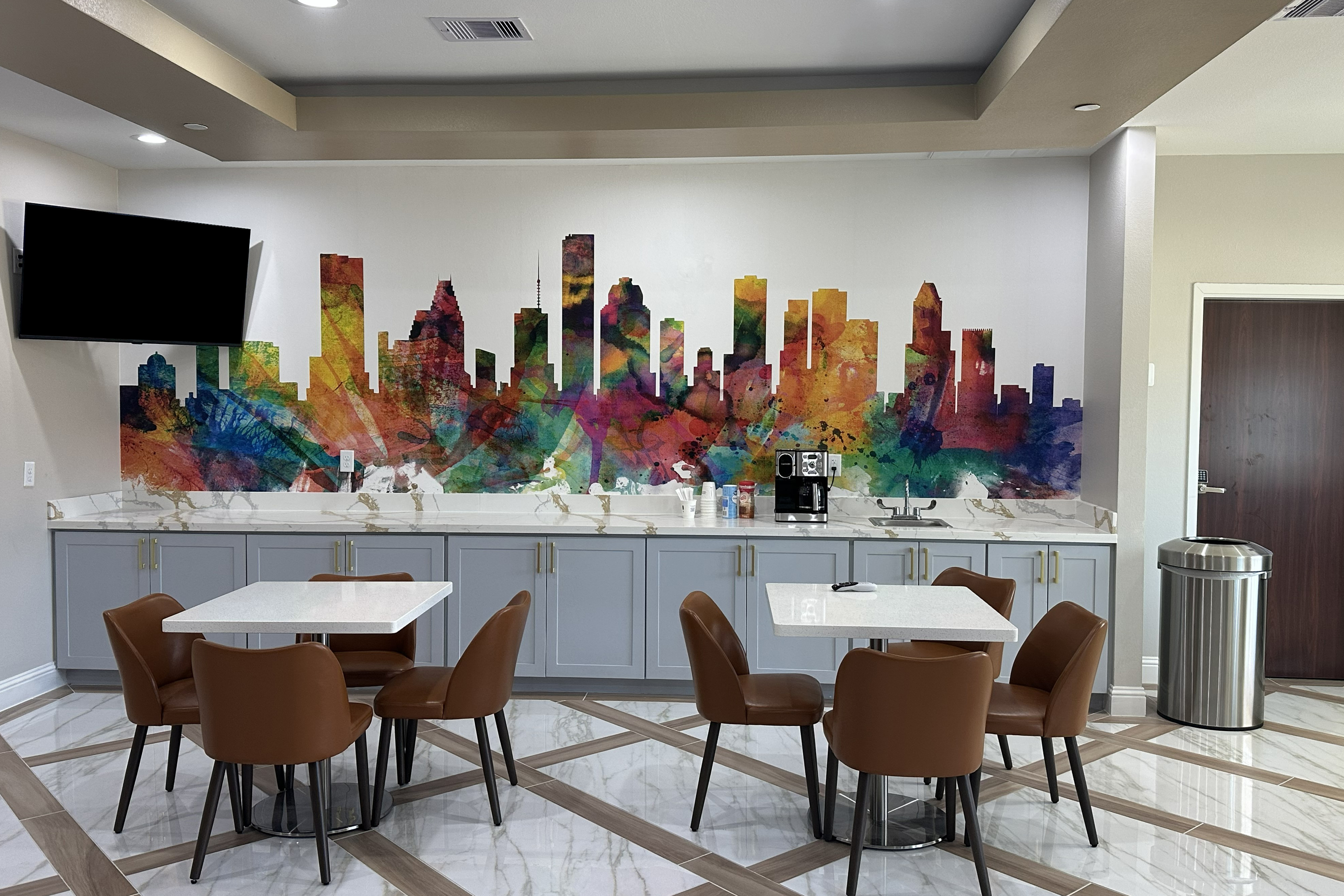 Super 8 by Wyndham Baytown restaurant in Baytown, Texas