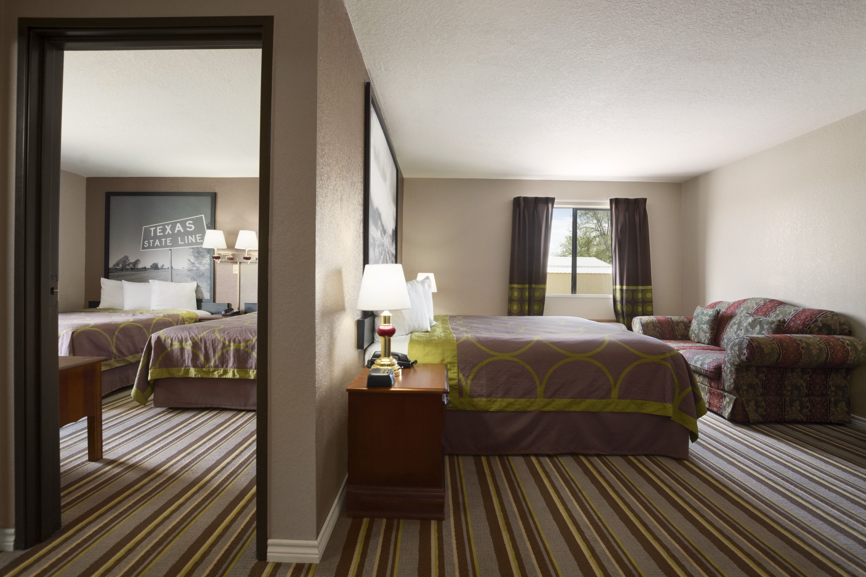 Super 8 by Wyndham Childress suite in Childress, Texas