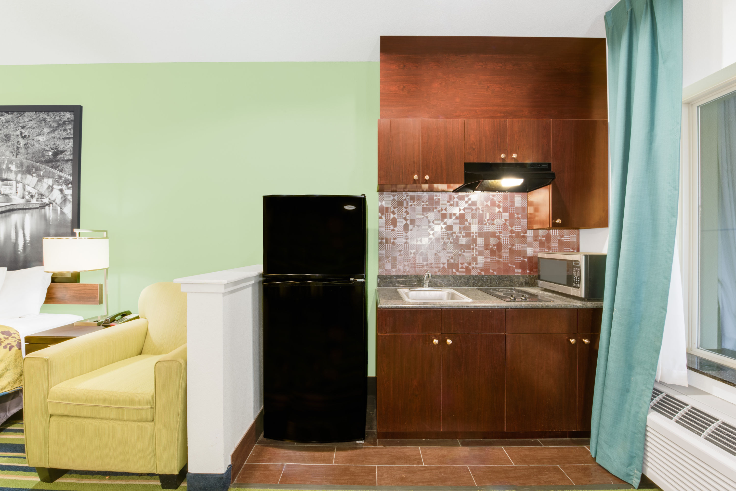 Super 8 by Wyndham Cotulla TX suite kitchen in Cotulla, Texas