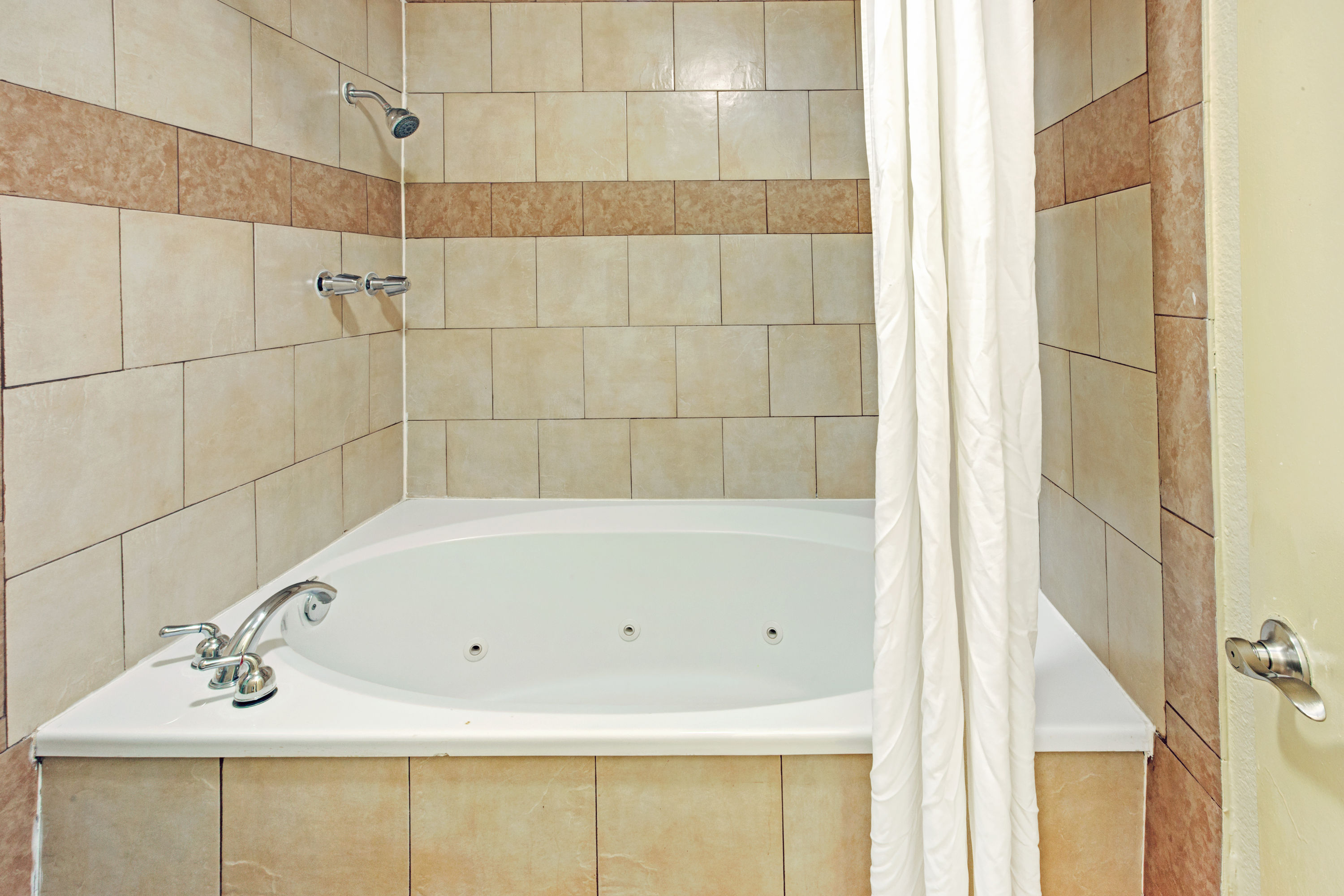 Super 8 by Wyndham Dallas East Near Fair Park/Downtown suite in Dallas, Texas