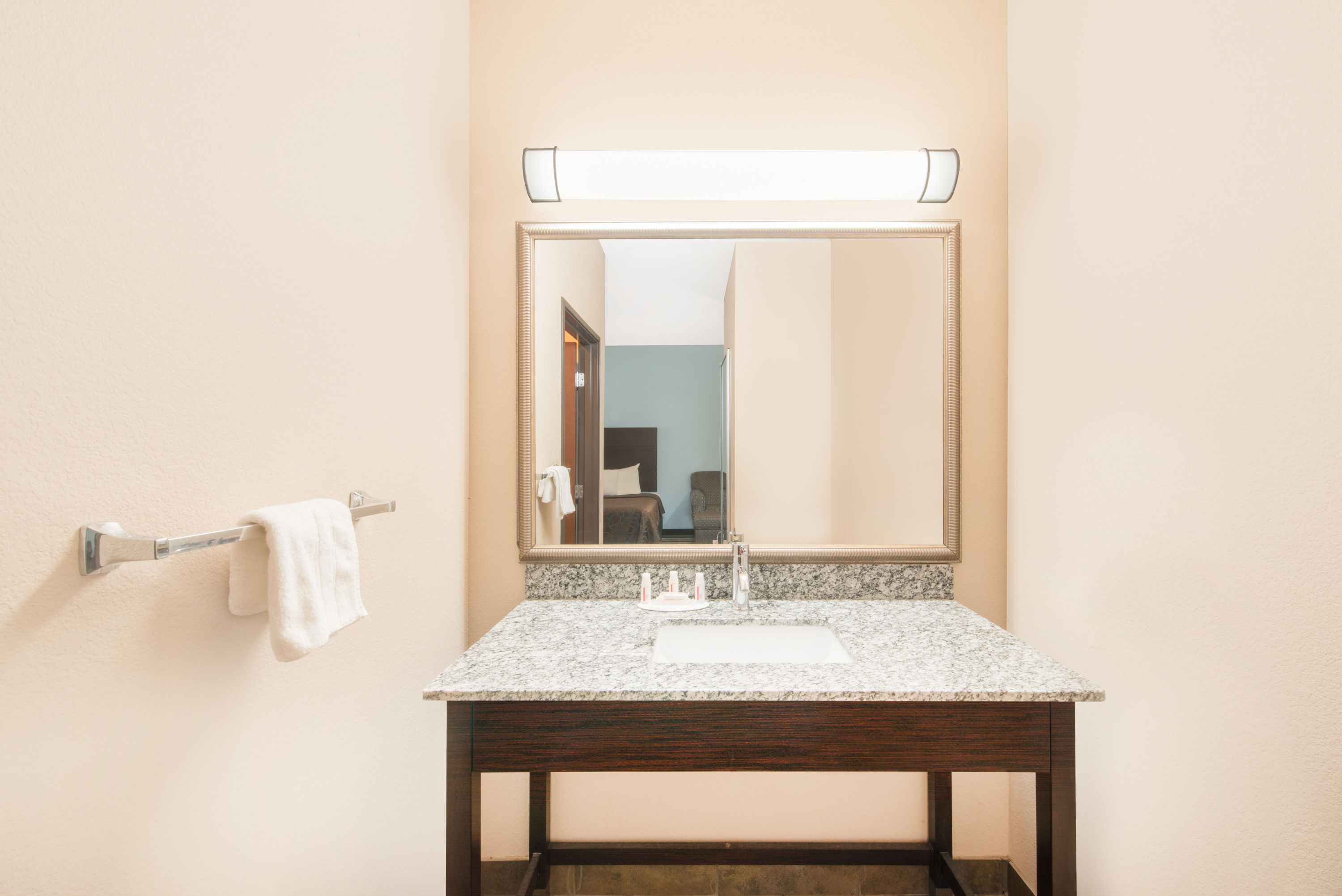Guest room bath at the Super 8 by Wyndham Dilley TX in Dilley, Texas