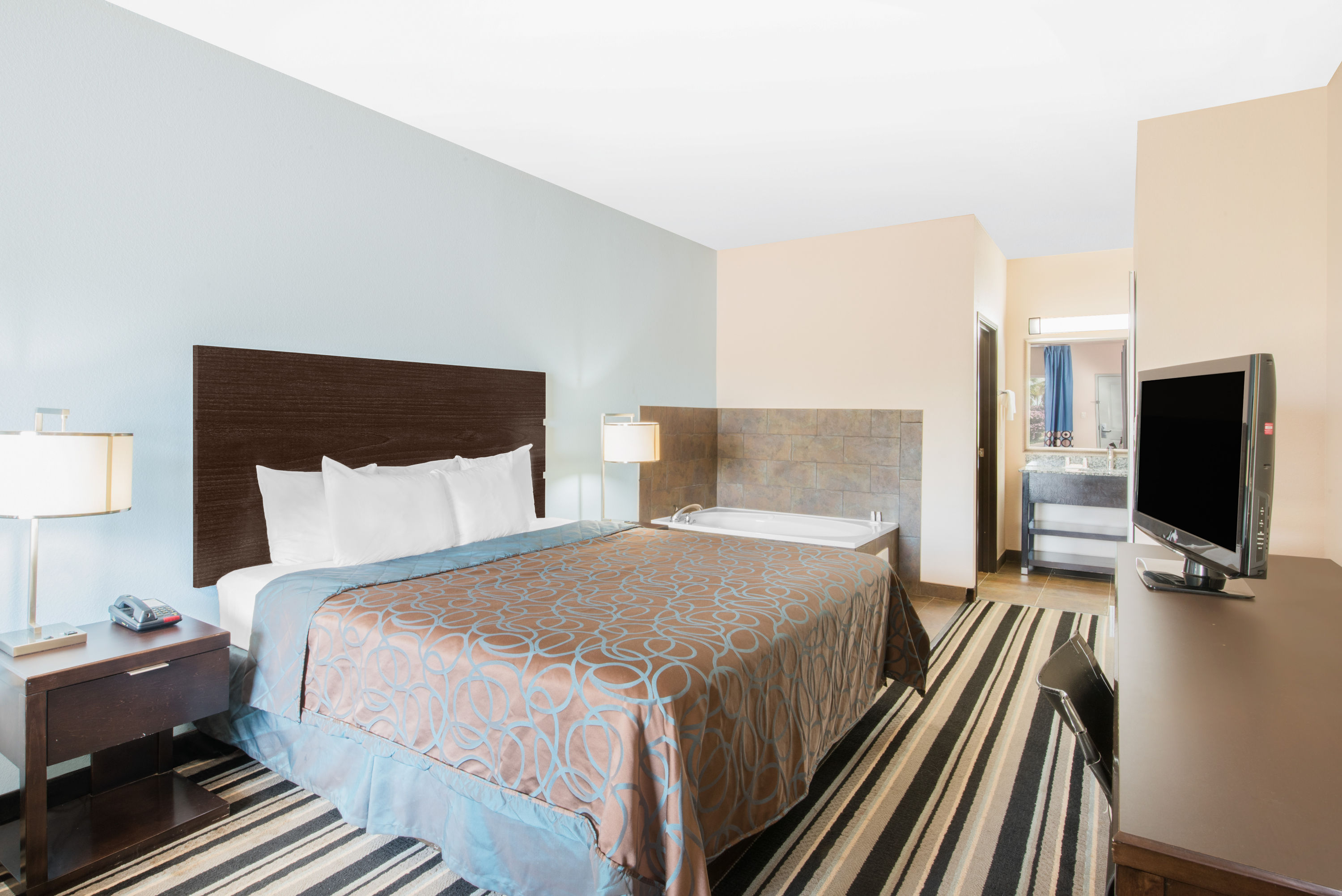 Super 8 by Wyndham Dilley TX suite in Dilley, Texas