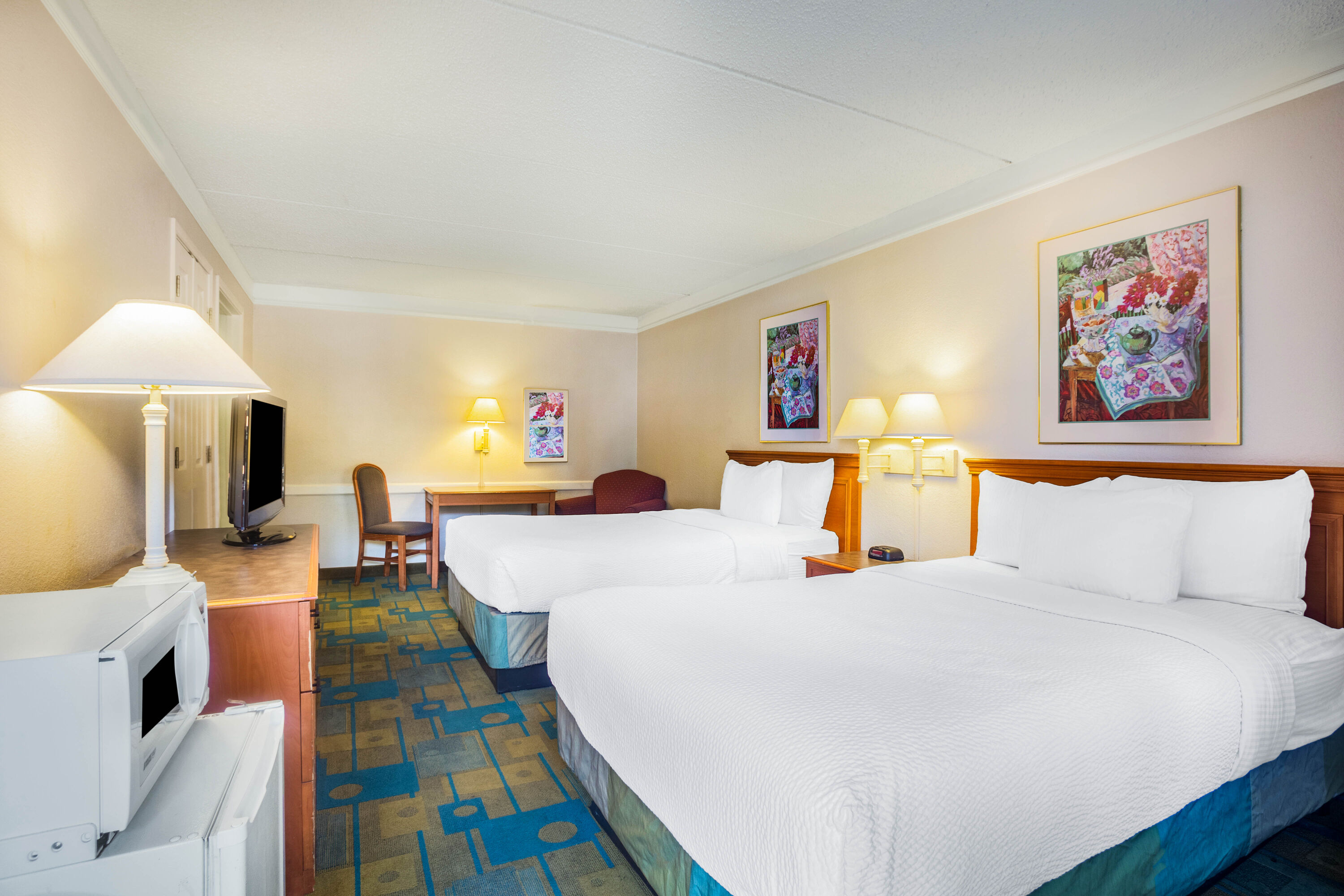 Guest room at the Super 8 by Wyndham Eagle Pass in Eagle Pass, Texas