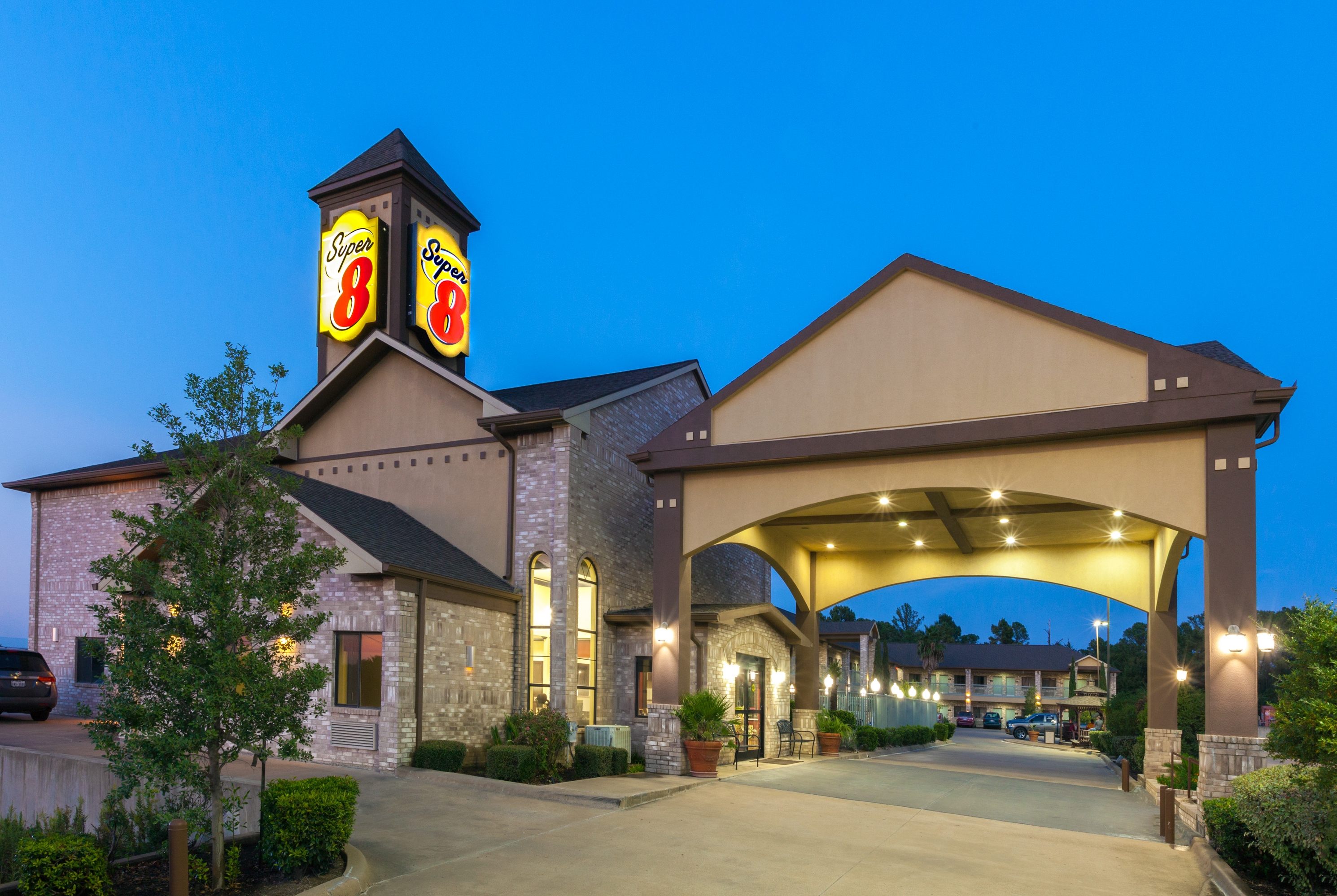 Front Exterior Image of Super 8 by Wyndham Fairfield Tx hotel in Fairfield, Texas