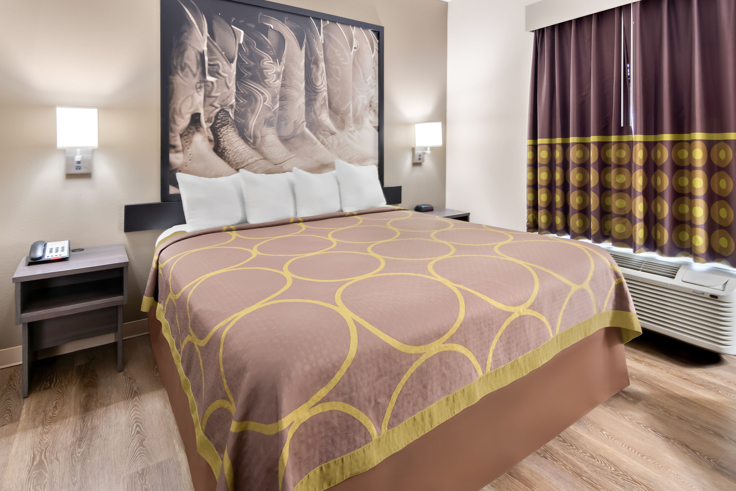 Super 8 by Wyndham Fort Worth Stockyards suite in Fort Worth, Texas