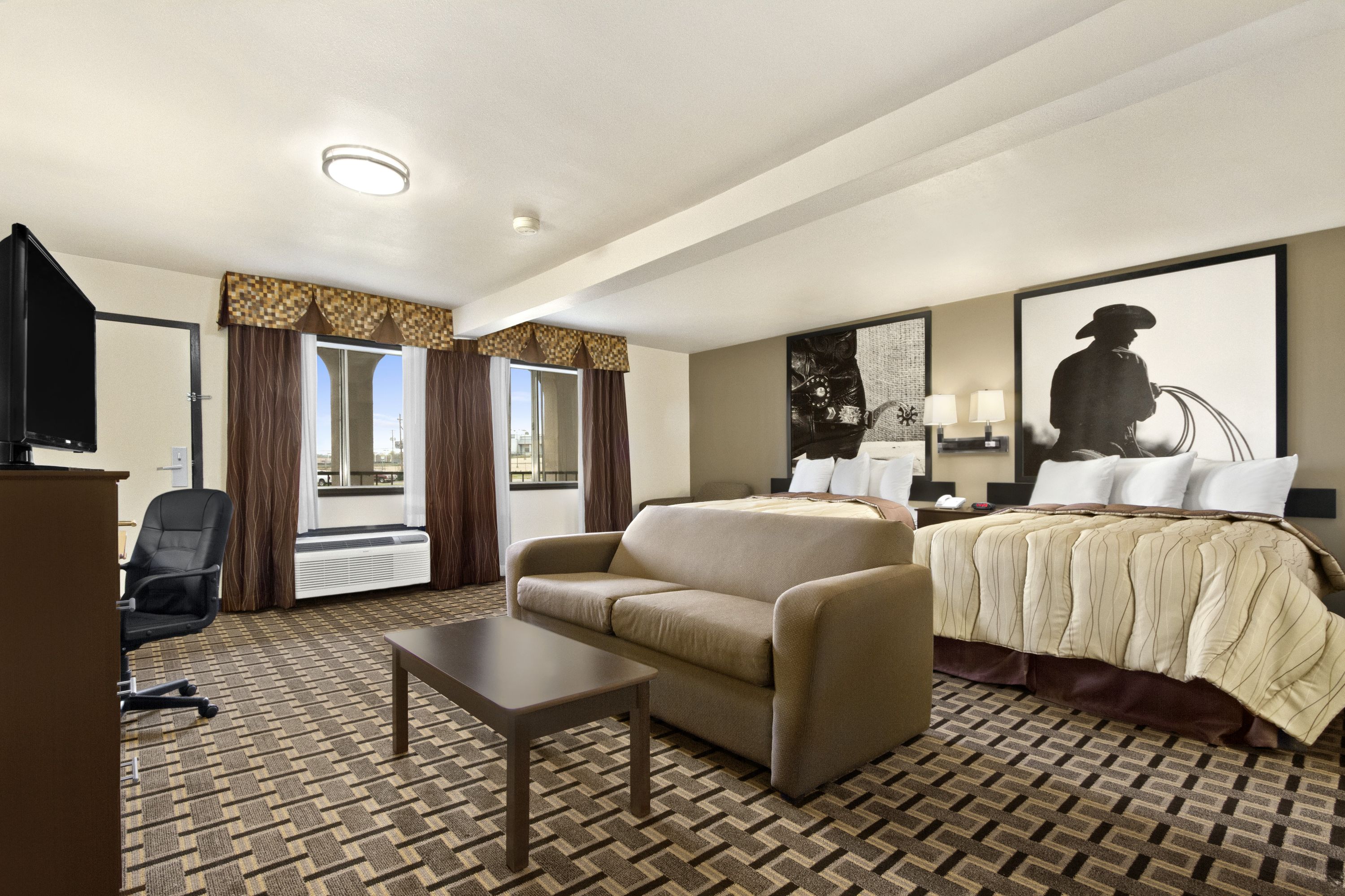 Super 8 by Wyndham Fort Worth TX suite in Fort Worth, Texas