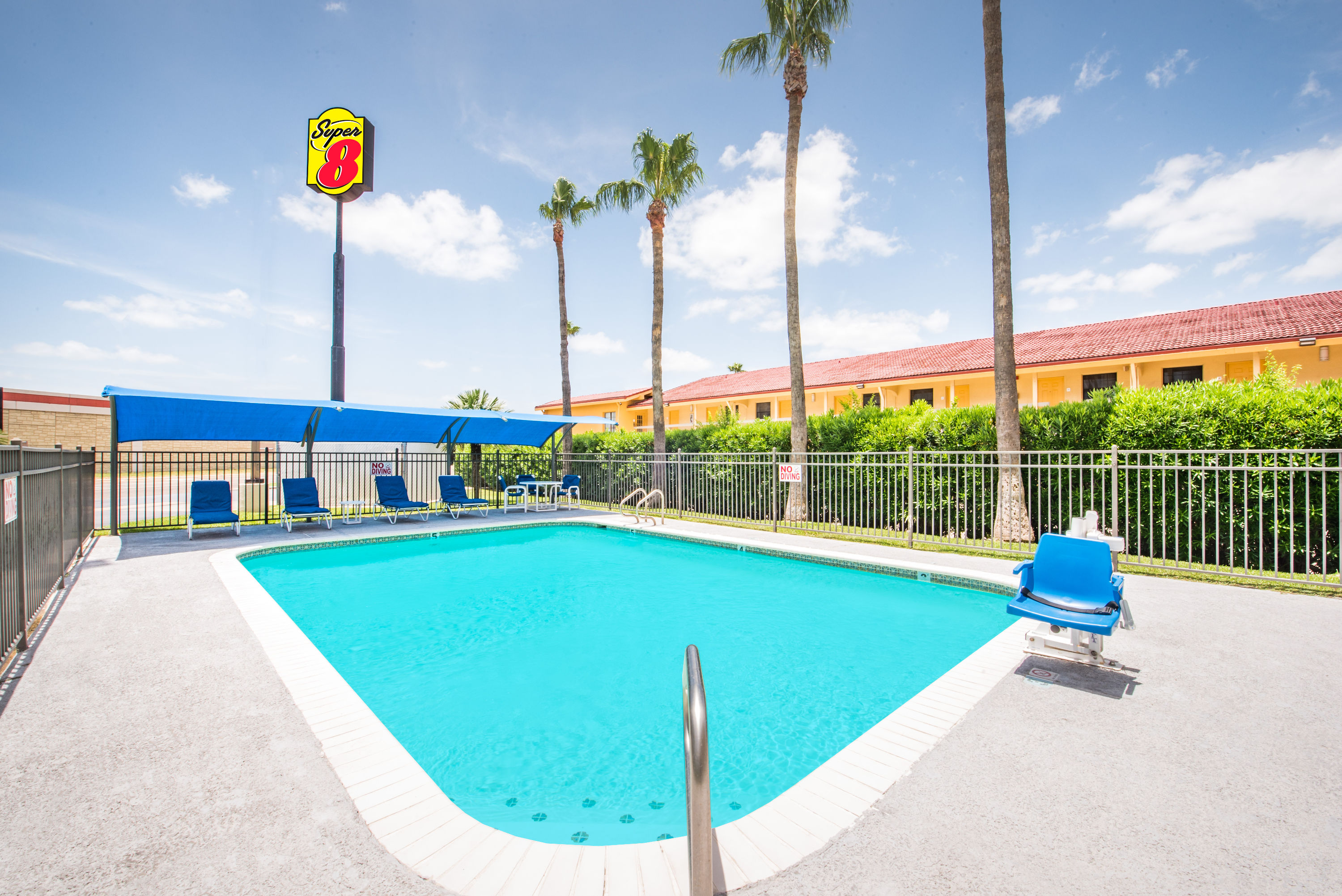 Super 8 By Wyndham Harlingen Tx Harlingen Tx Hotels Search the best harlingen vacation deals & save more when you book your flight + hotel together. super 8 by wyndham harlingen tx