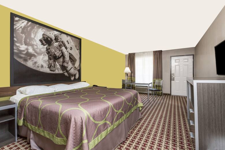 Guest room at the Super 8 Houston/NASA/Webster Area in Houston, Texas