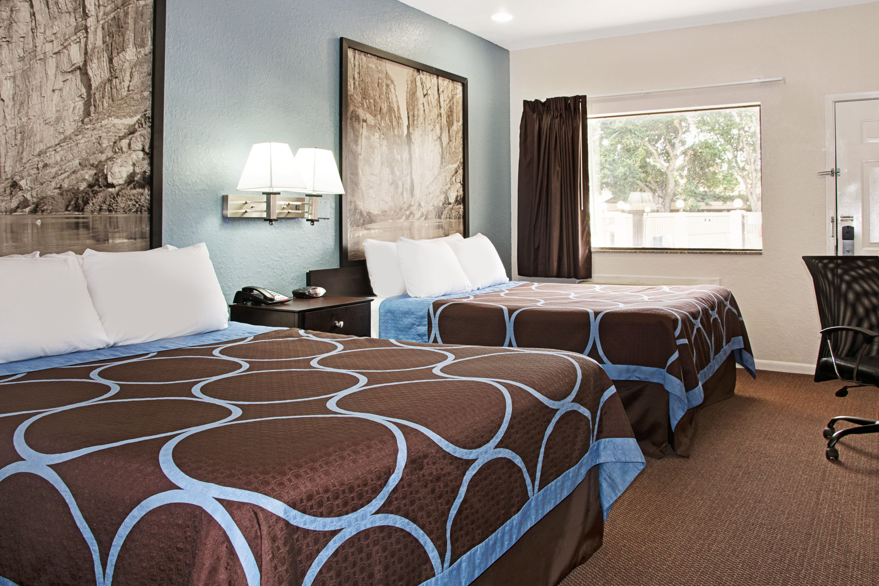 Super 8 By Wyndham Houston Brookhollow Nw Houston Tx Hotels