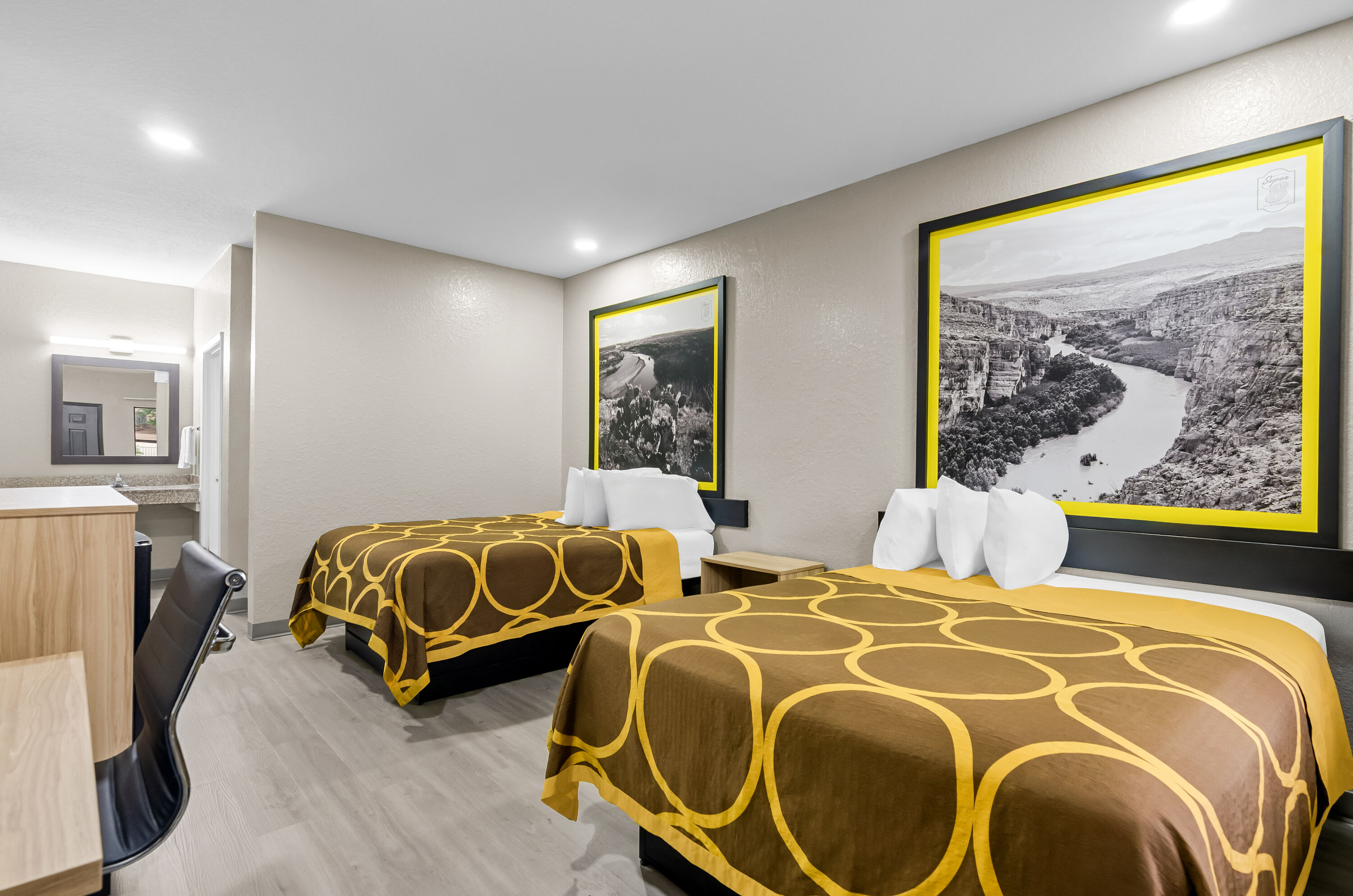 Double bed guest room at the Super 8 by Wyndham Houston/Brookhollow NW in Houston, Texas