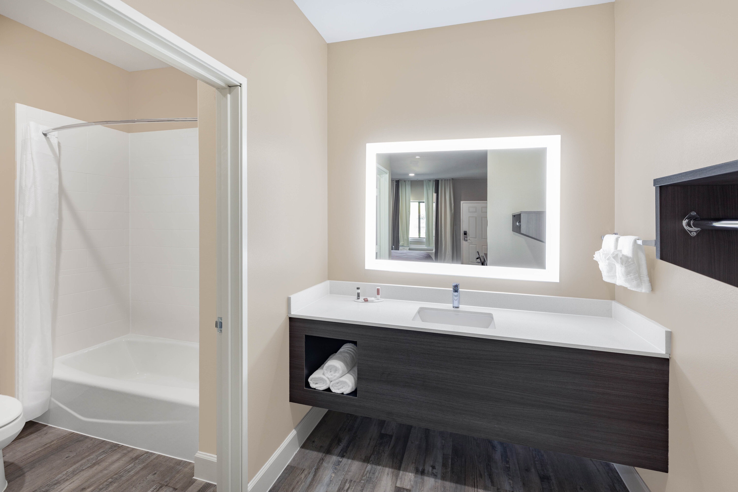 Guest room bath at the Super 8 by Wyndham Houston NW Beltway 8/West Rd in Houston, Texas